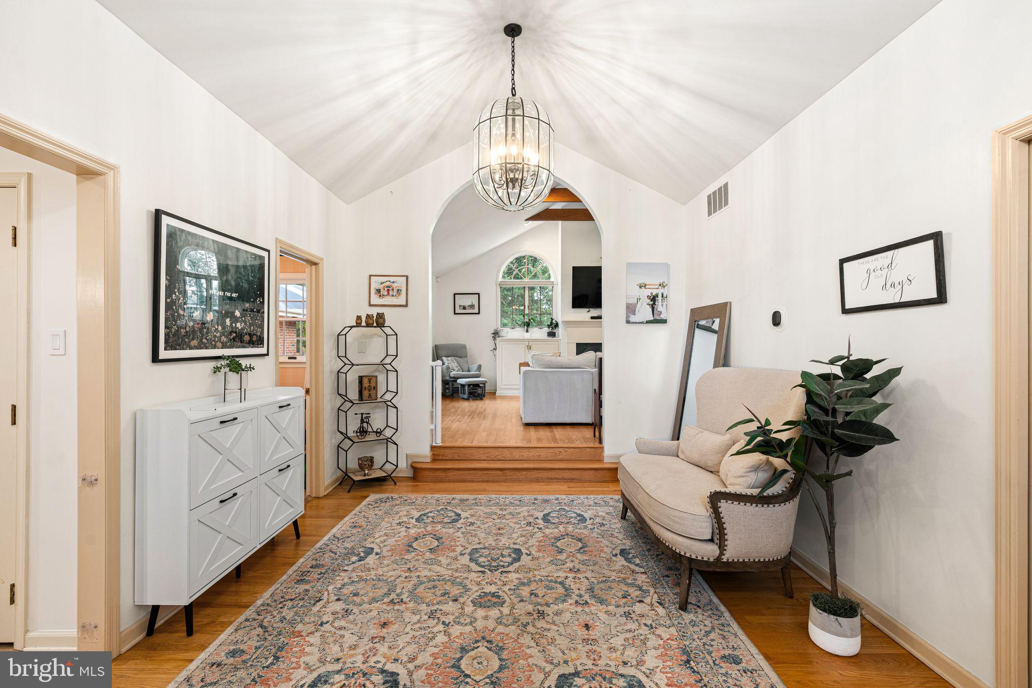 315 HUTCHINSON AVENUE