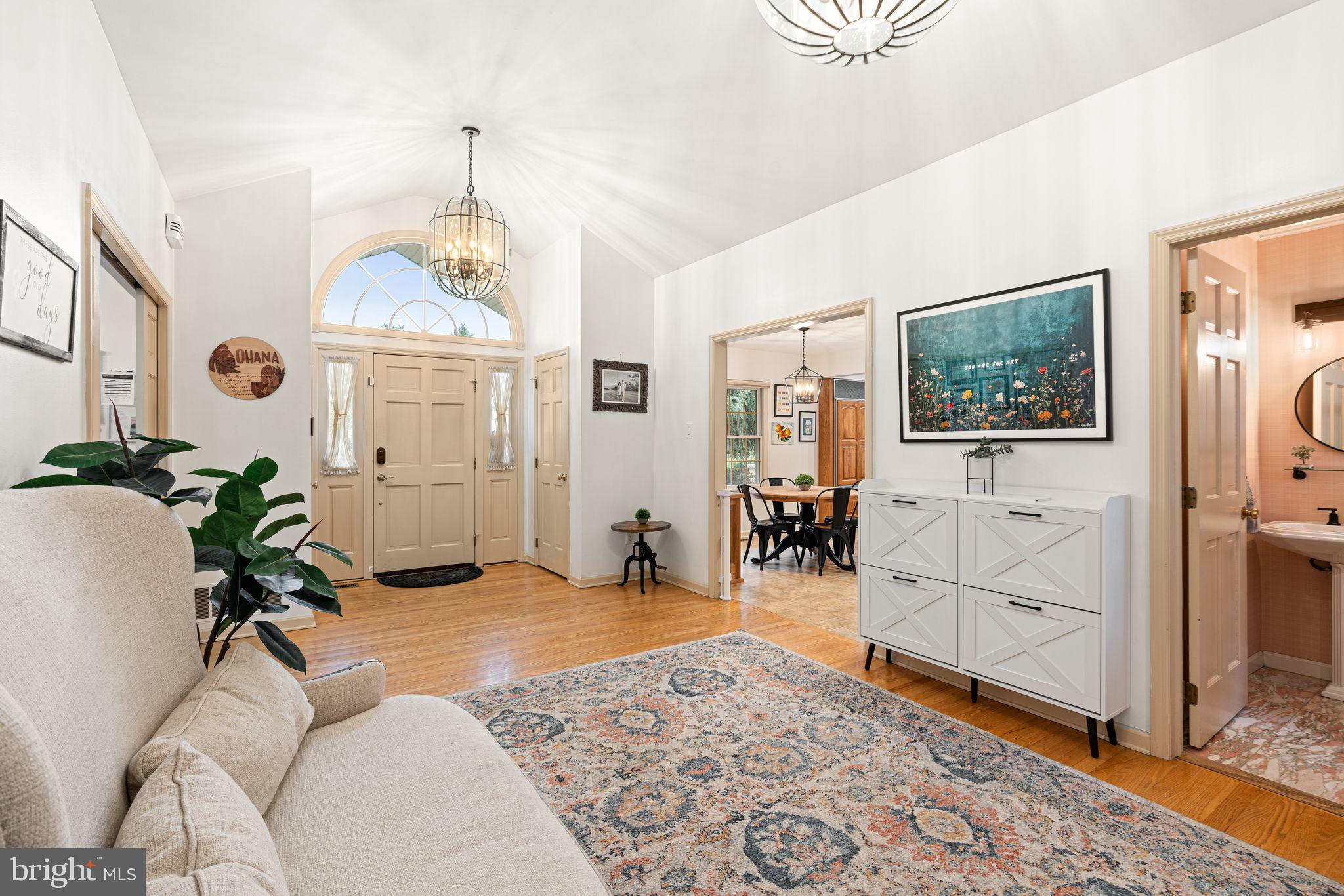 315 HUTCHINSON AVENUE