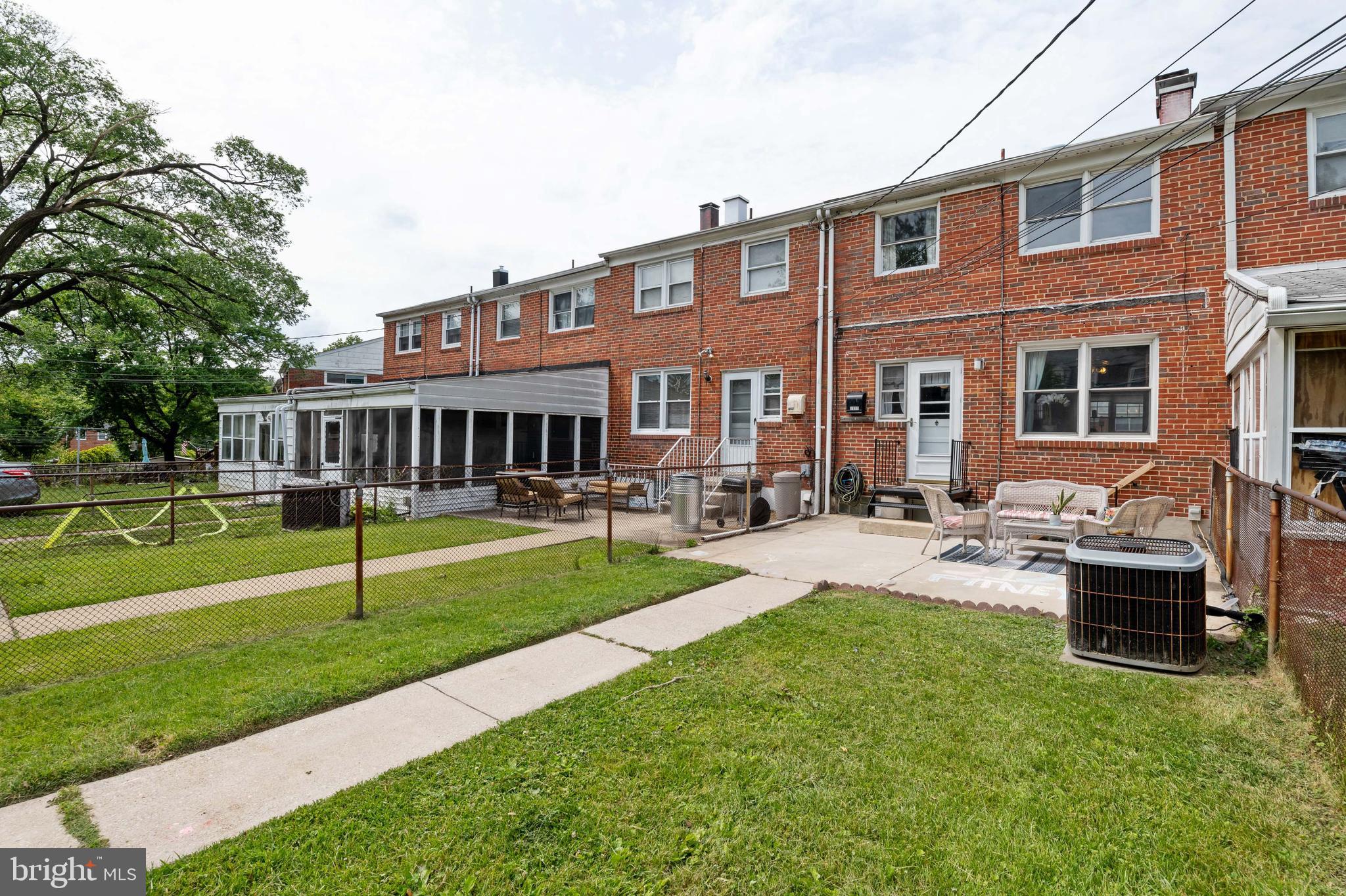 OAKLEIGH - Residential