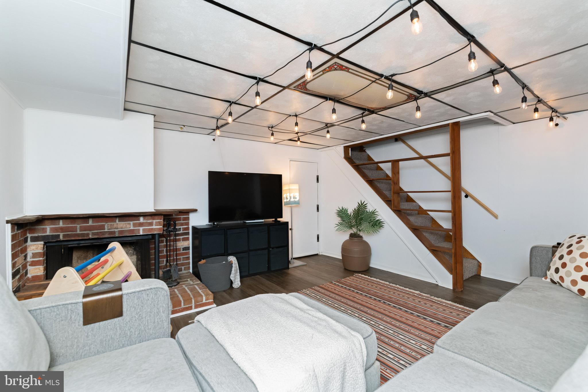 OAKLEIGH - Residential