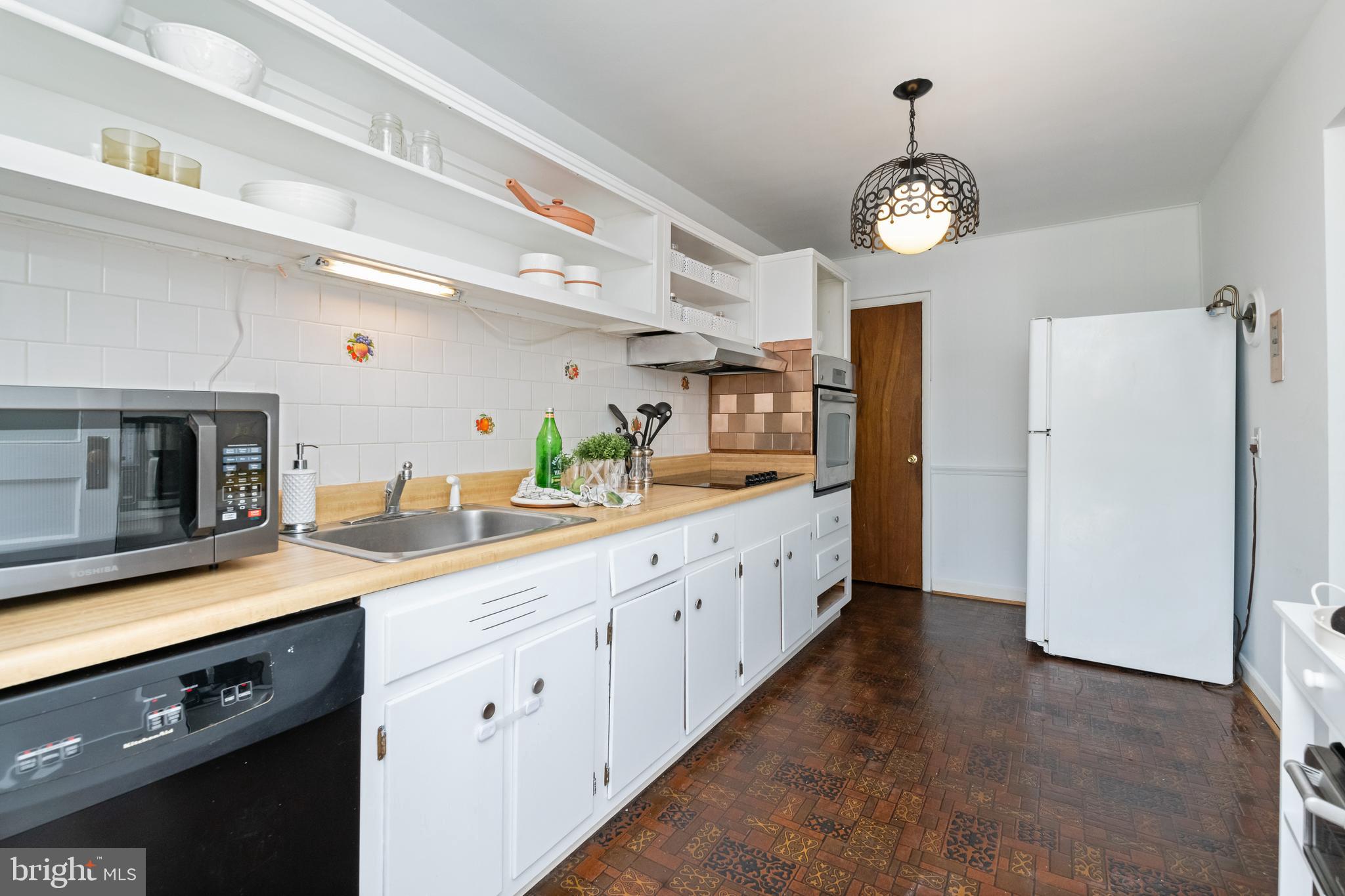 OAKLEIGH - Residential