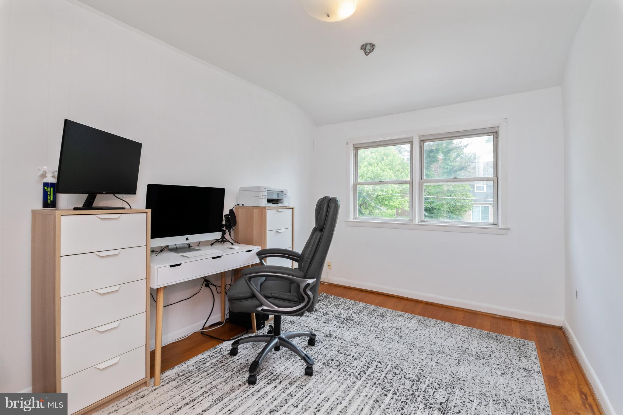 OAKLEIGH - Residential