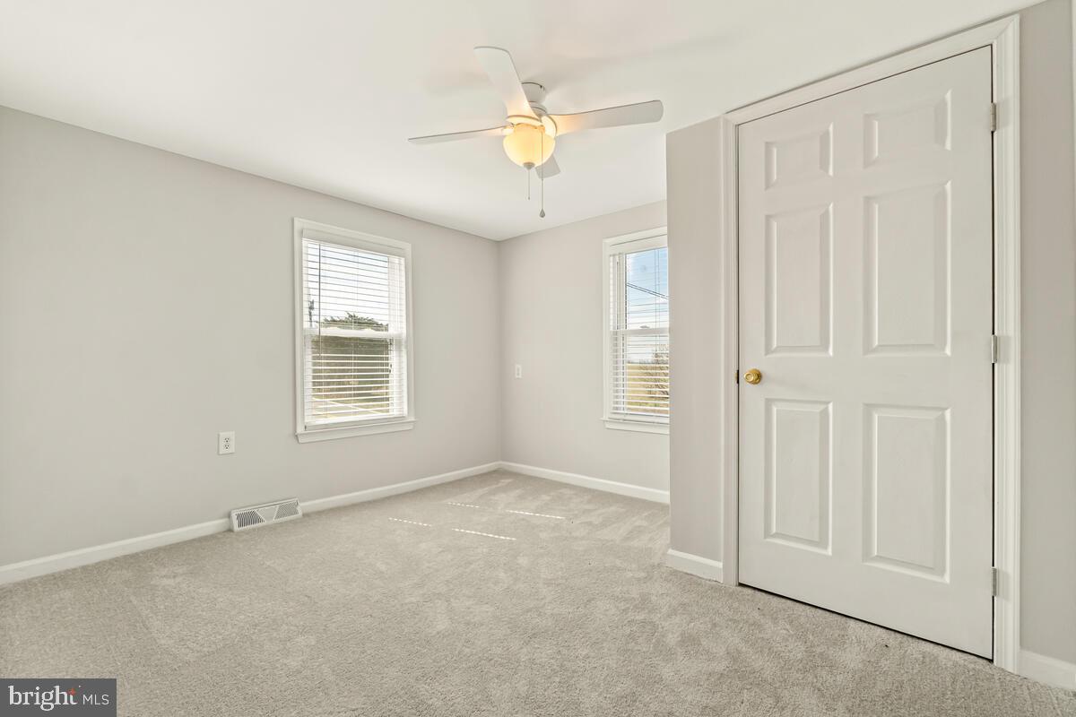 MAPLEVILLE - Residential