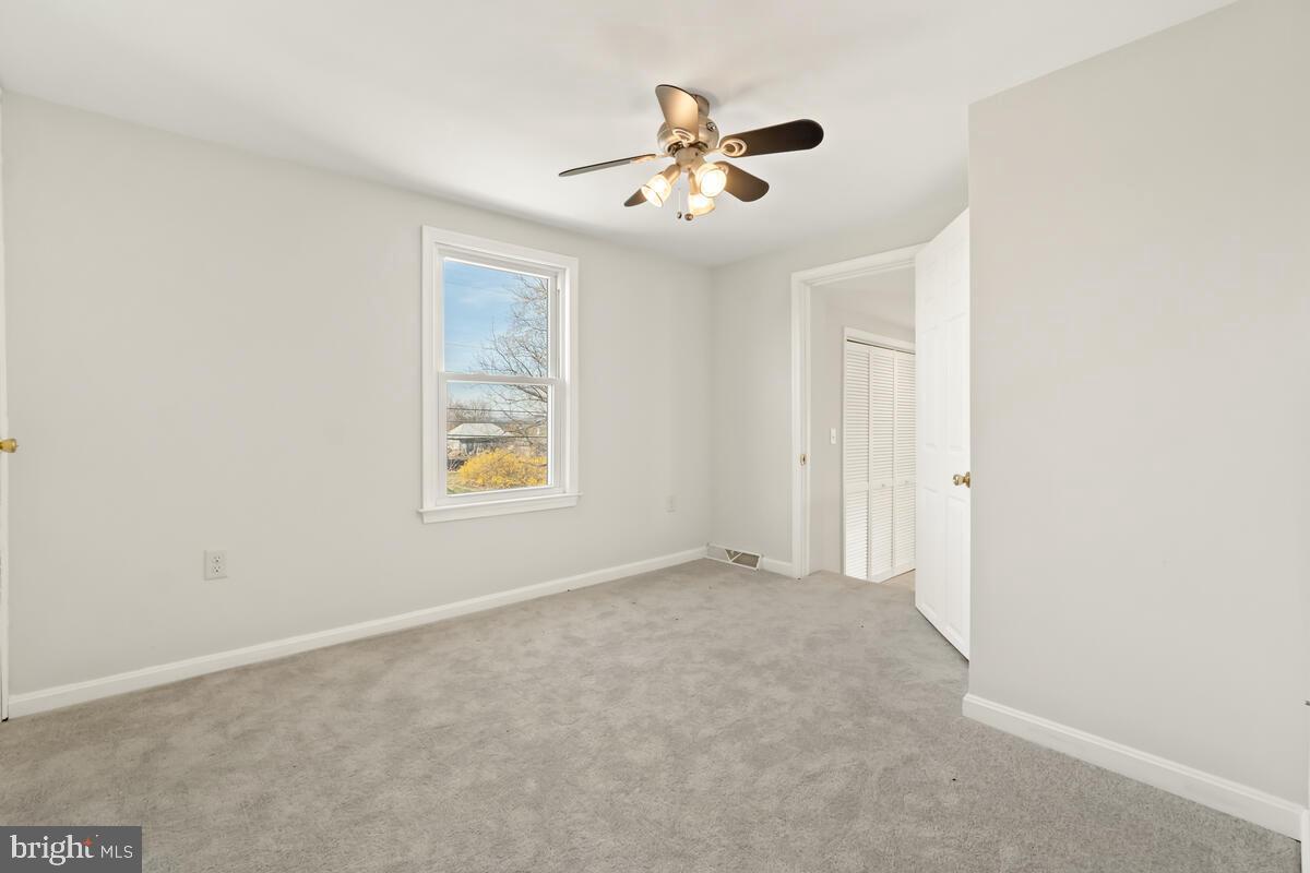 MAPLEVILLE - Residential