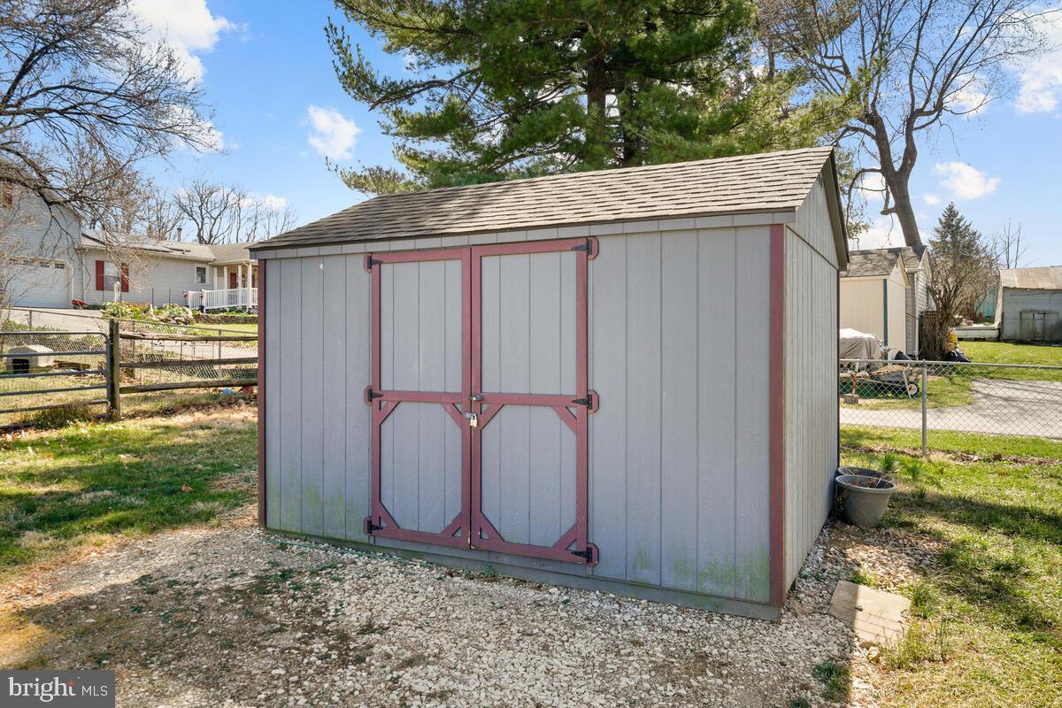 MAPLEVILLE - Residential