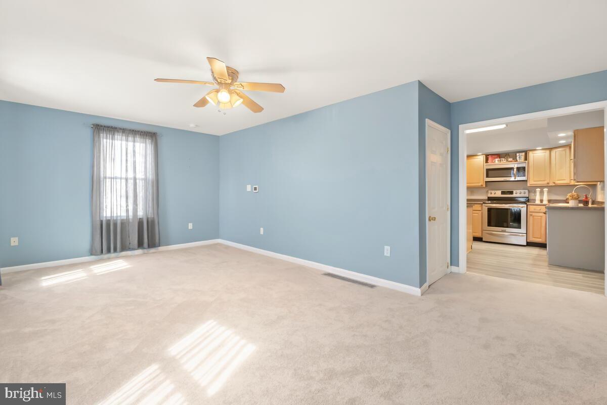 MAPLEVILLE - Residential