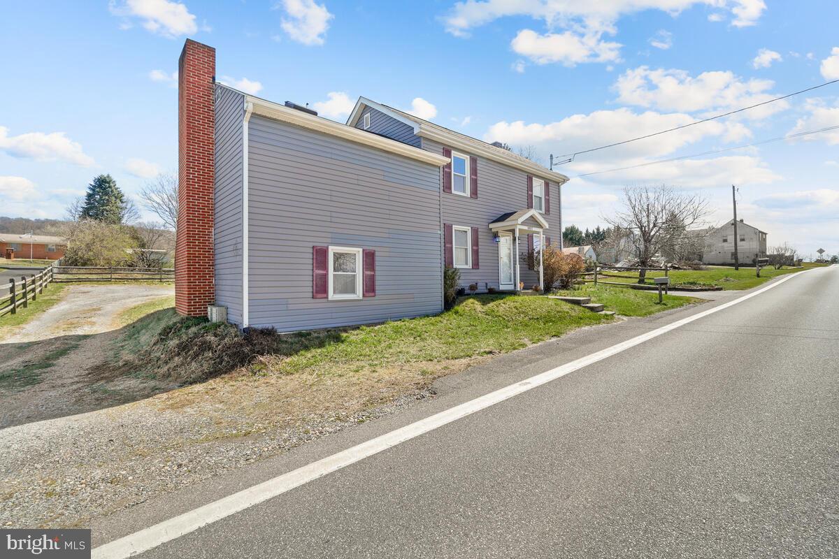 MAPLEVILLE - Residential