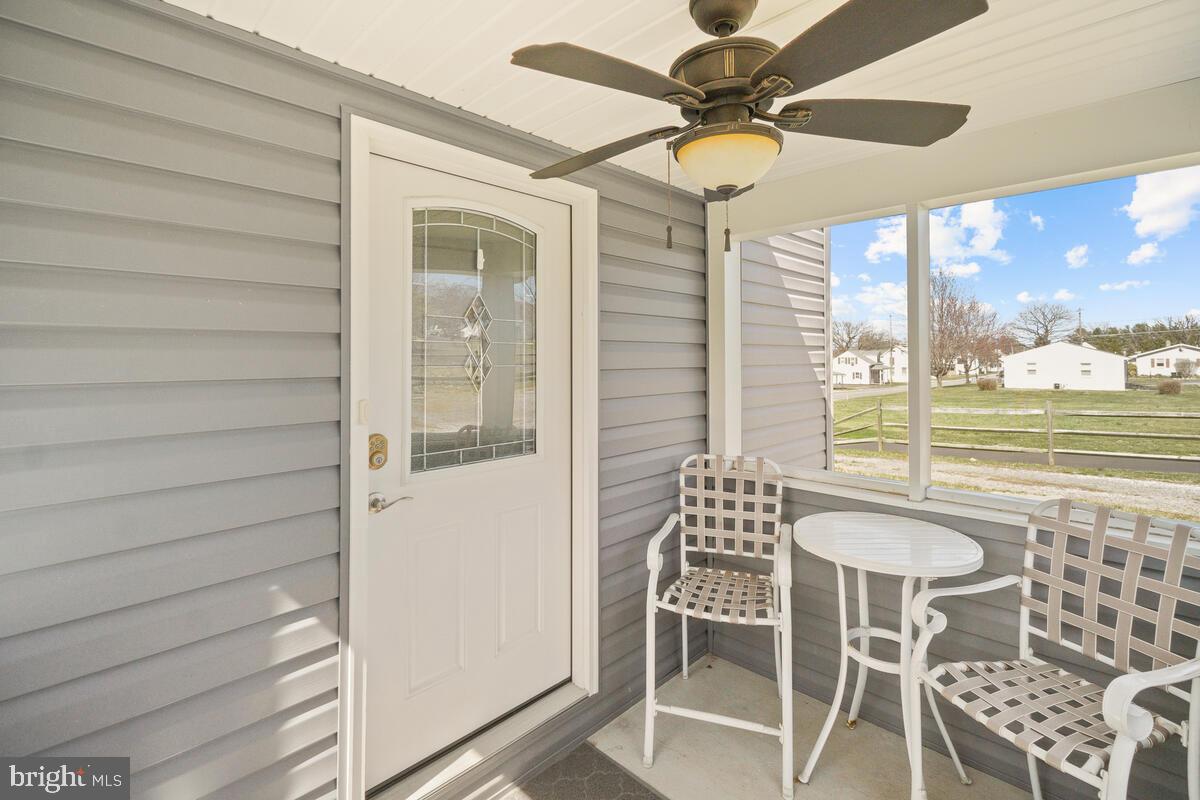 MAPLEVILLE - Residential