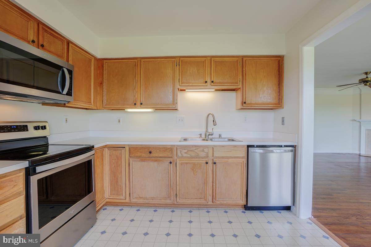 BULL RUN CONDO - Residential