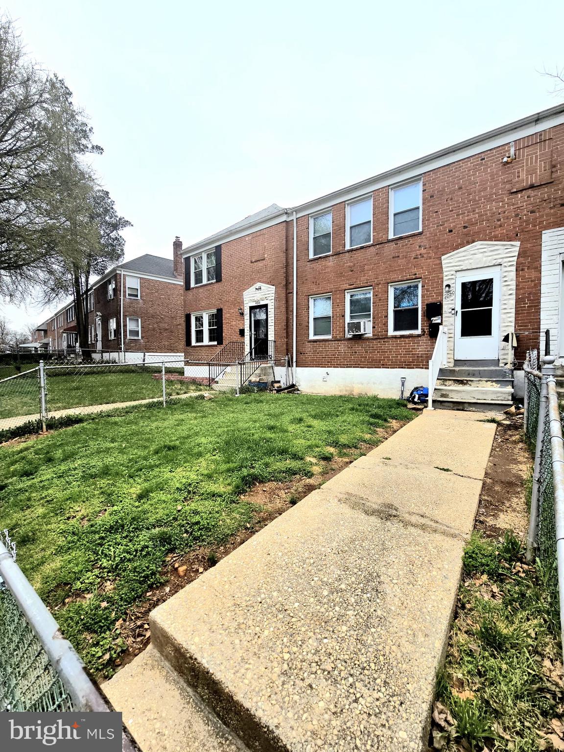 EAST ARLINGTON - Residential Lease