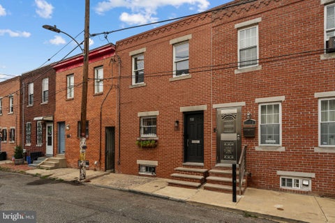 Townhouse For Sale - 2125 Clymer Street<br/> Philadelphia County, PHILADELPHIA, PA 19146