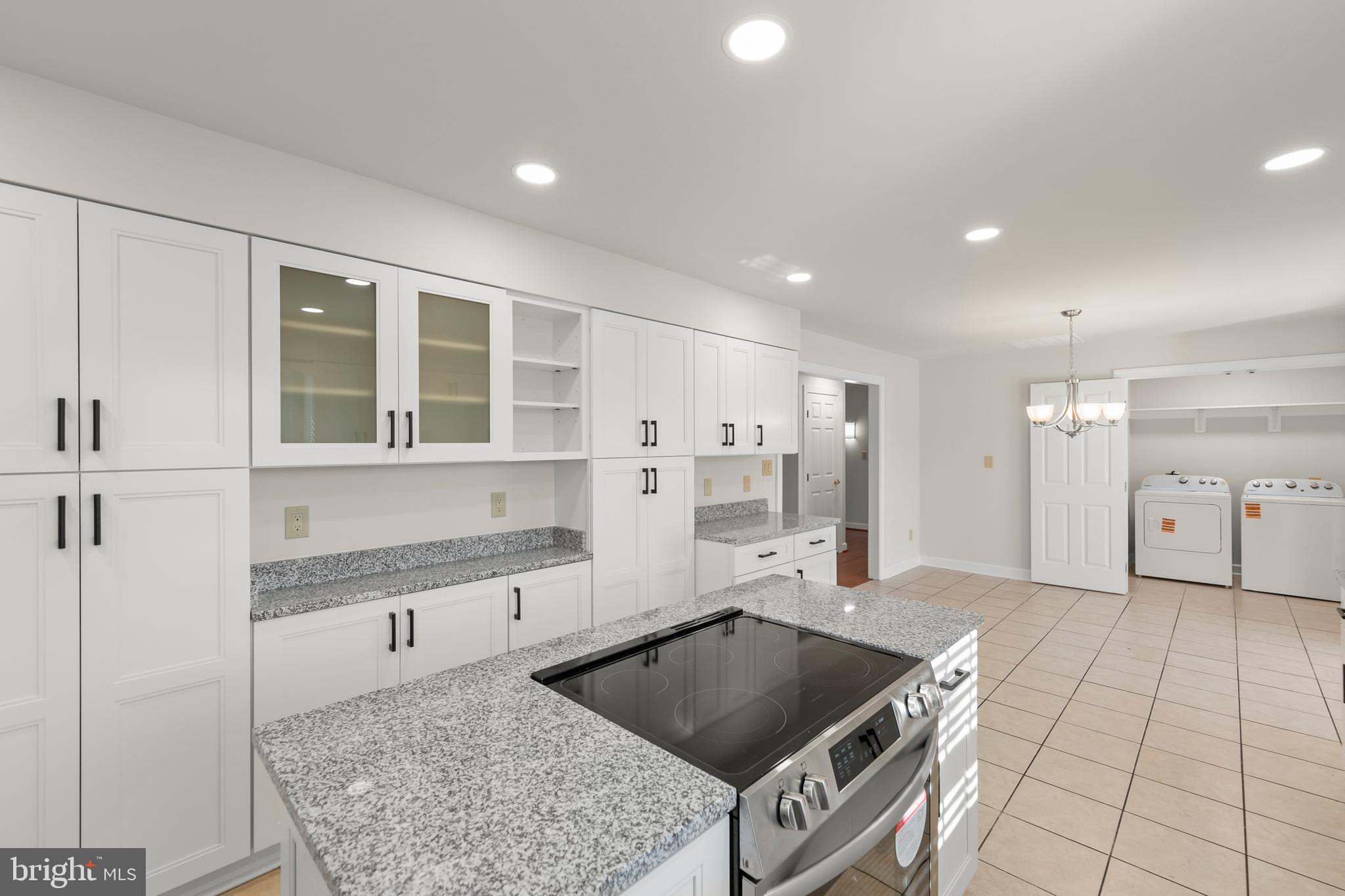 BROOKNEILL - Residential