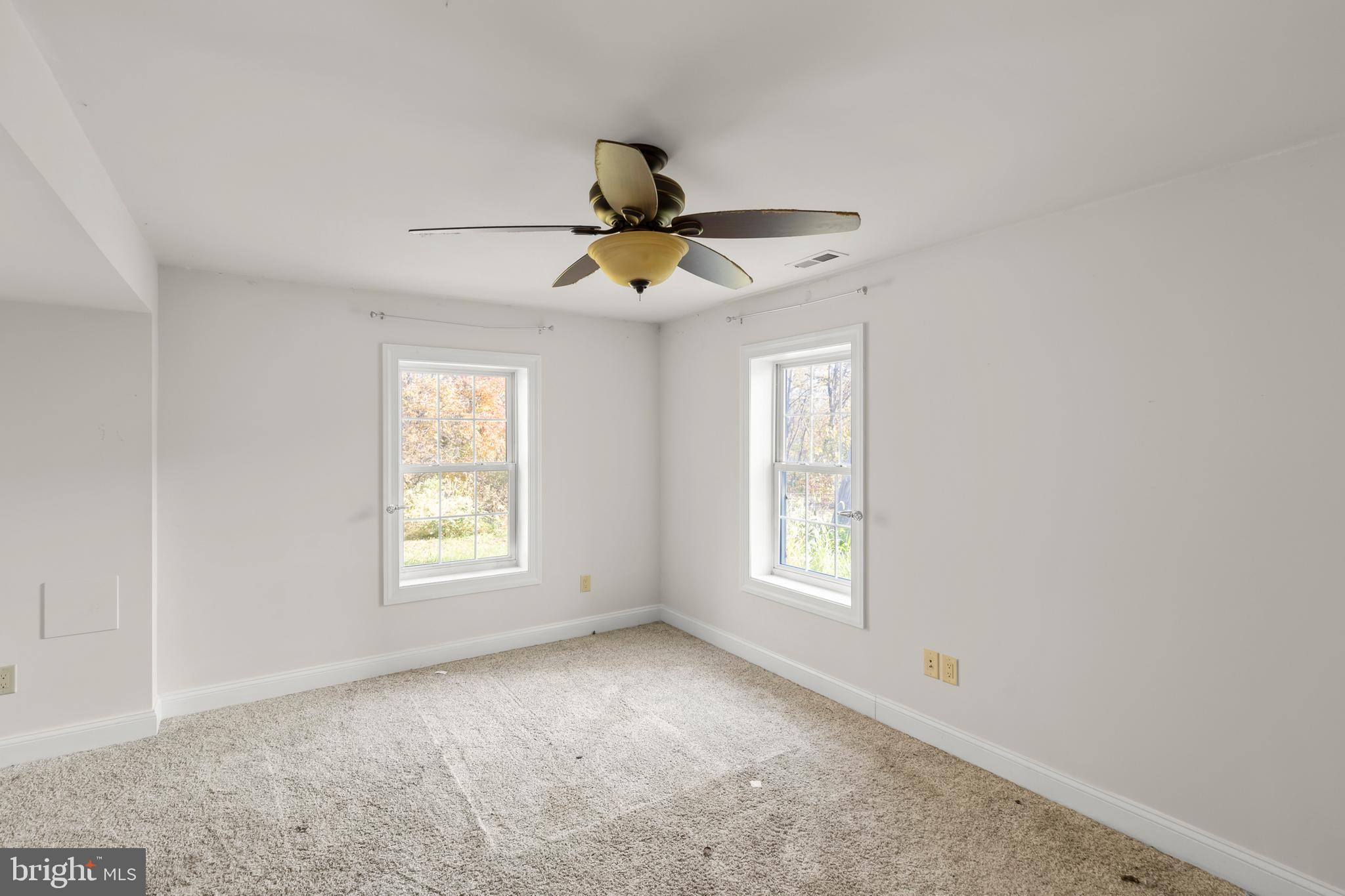 BROOKNEILL - Residential