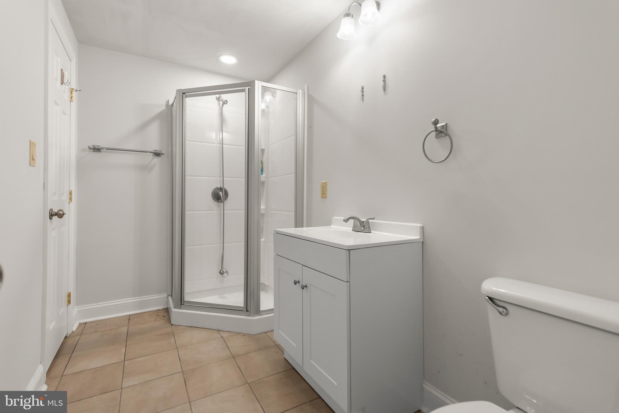 BROOKNEILL - Residential