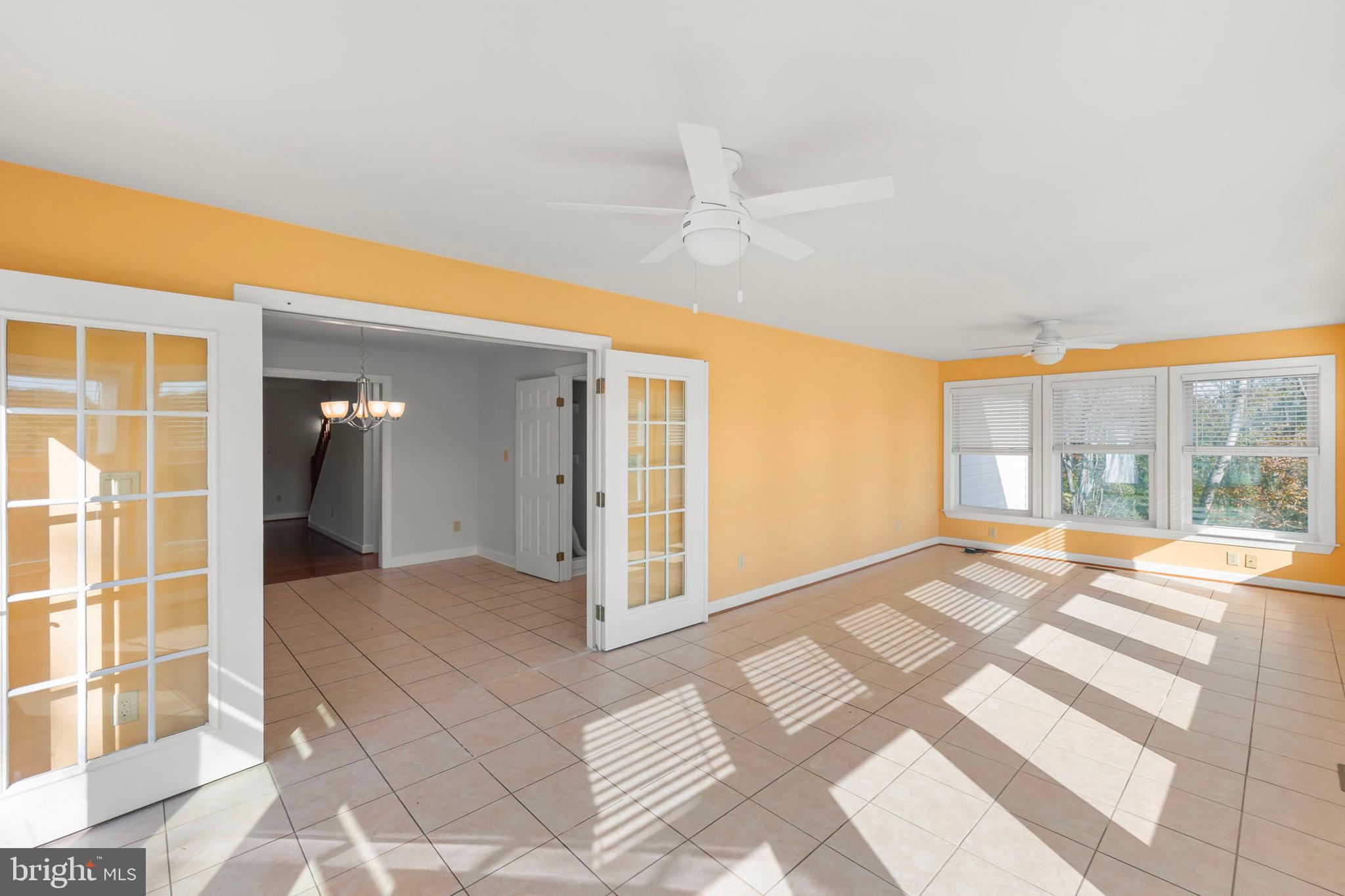 BROOKNEILL - Residential