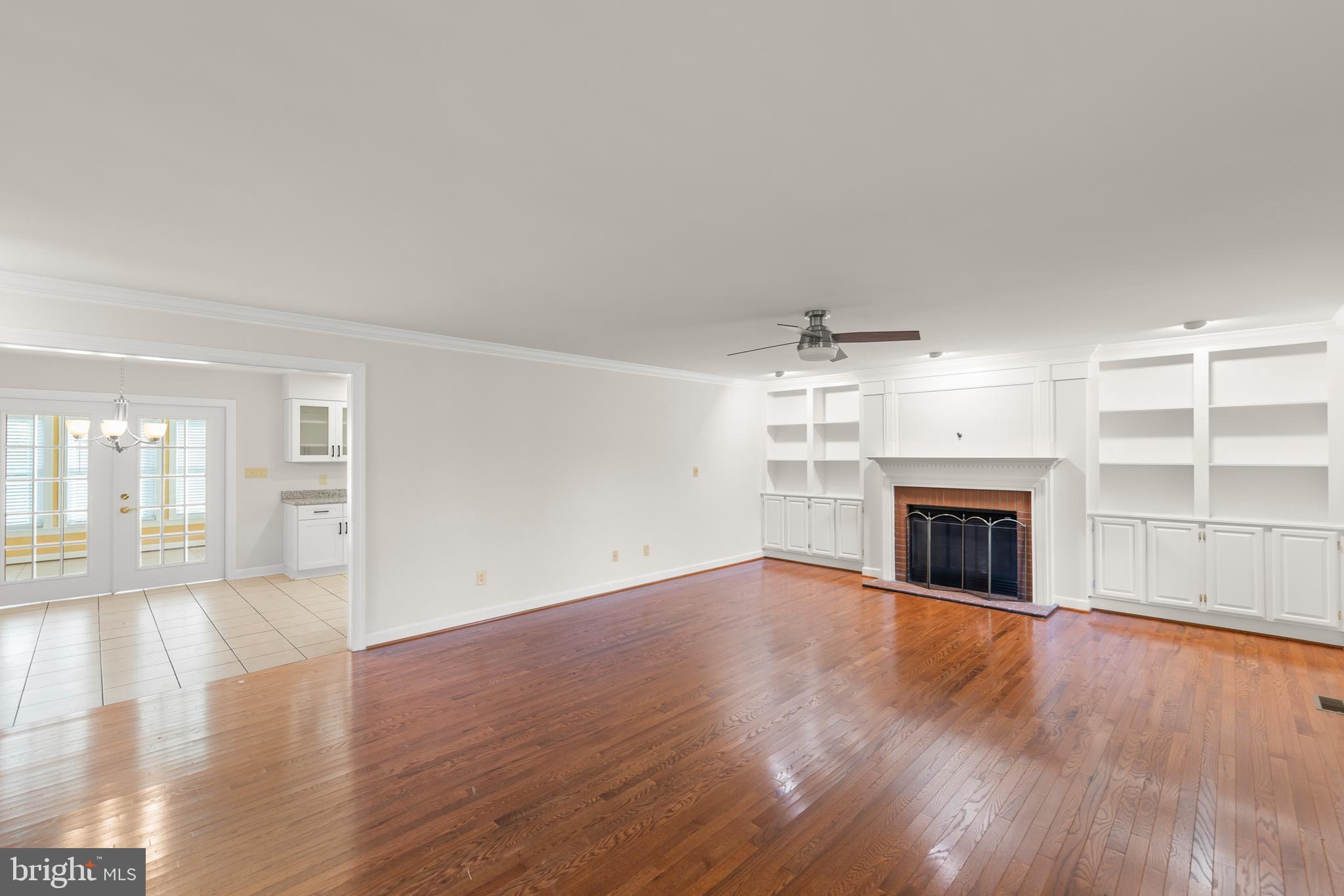 BROOKNEILL - Residential