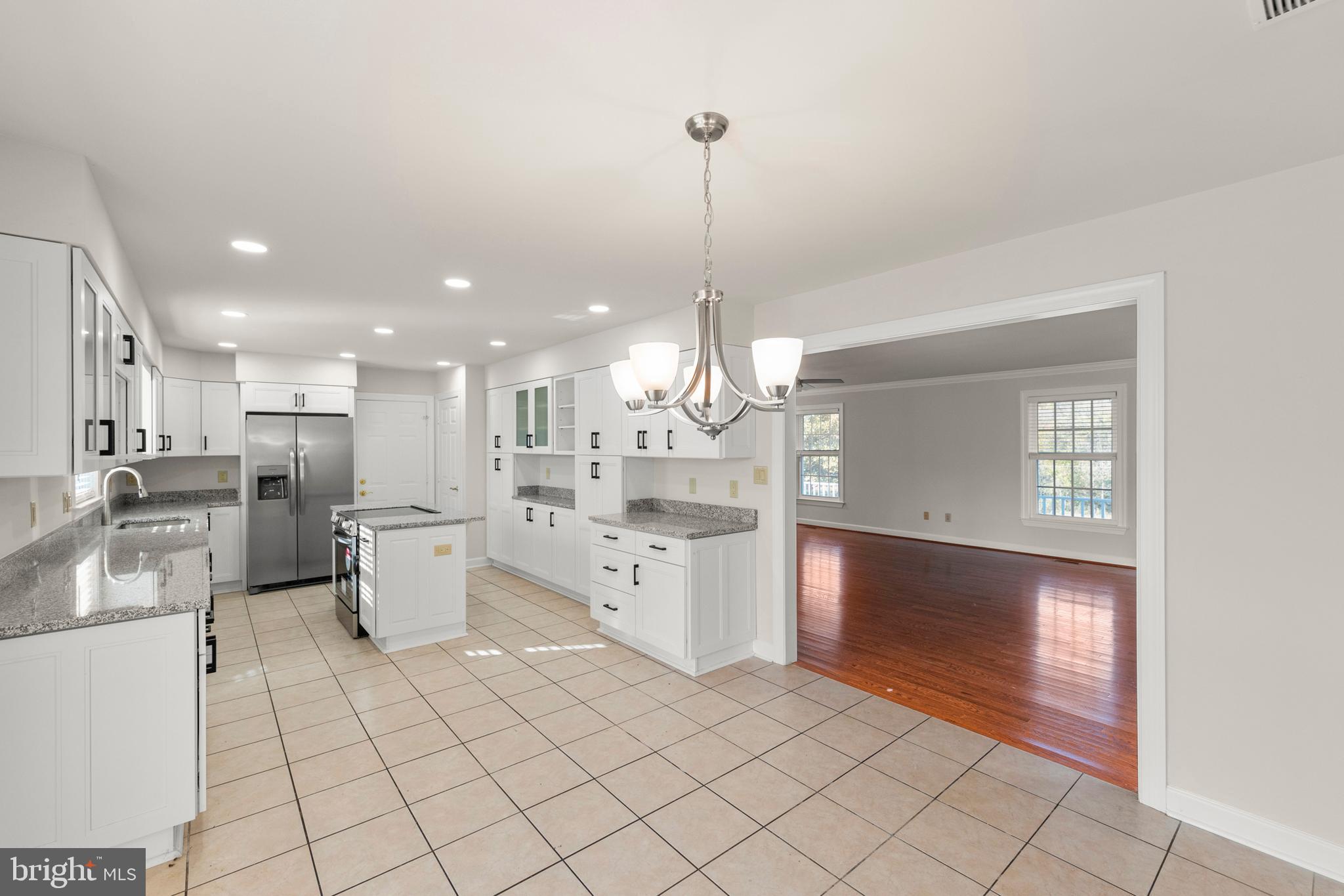 BROOKNEILL - Residential