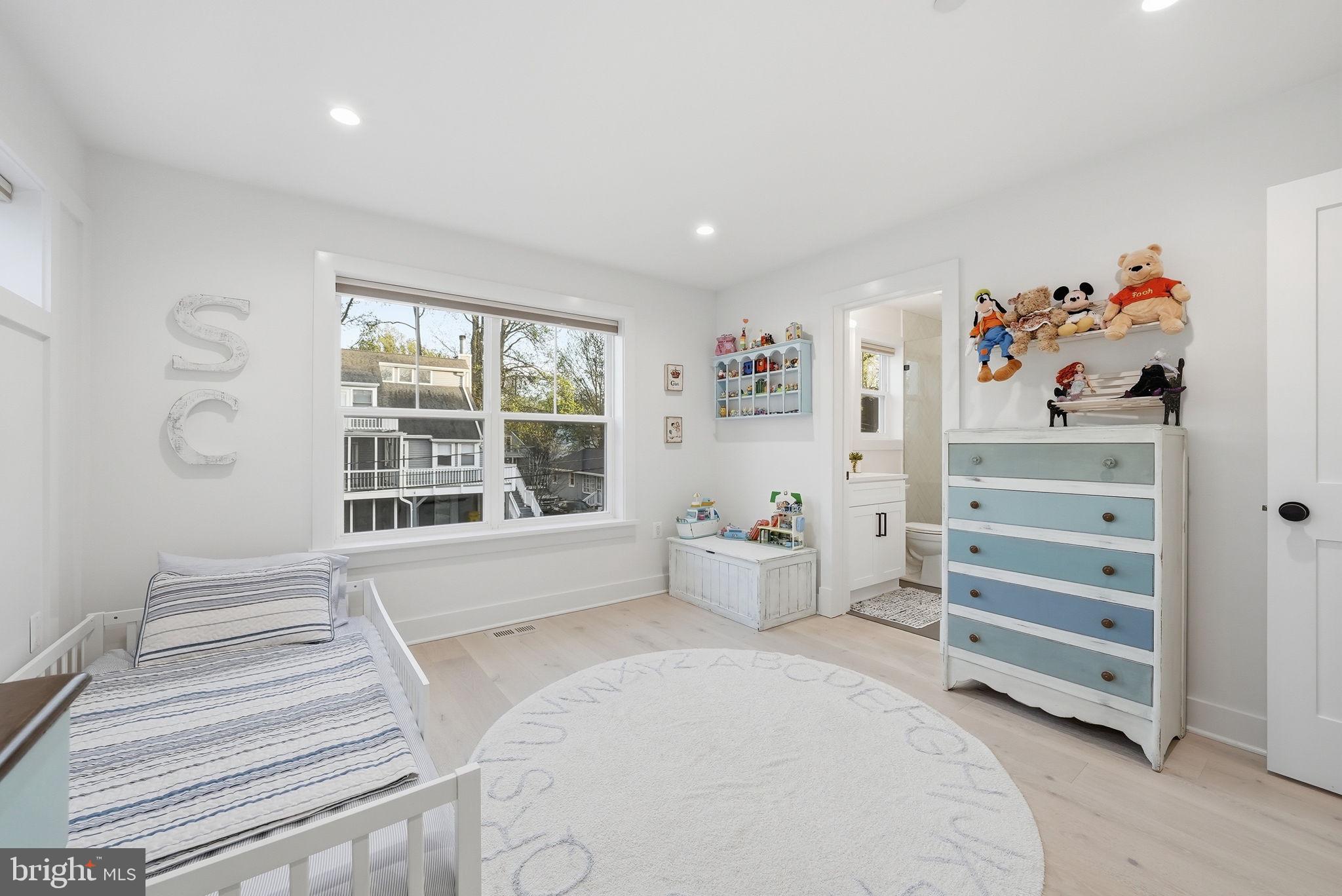 ARUNDEL ON THE BAY - Residential