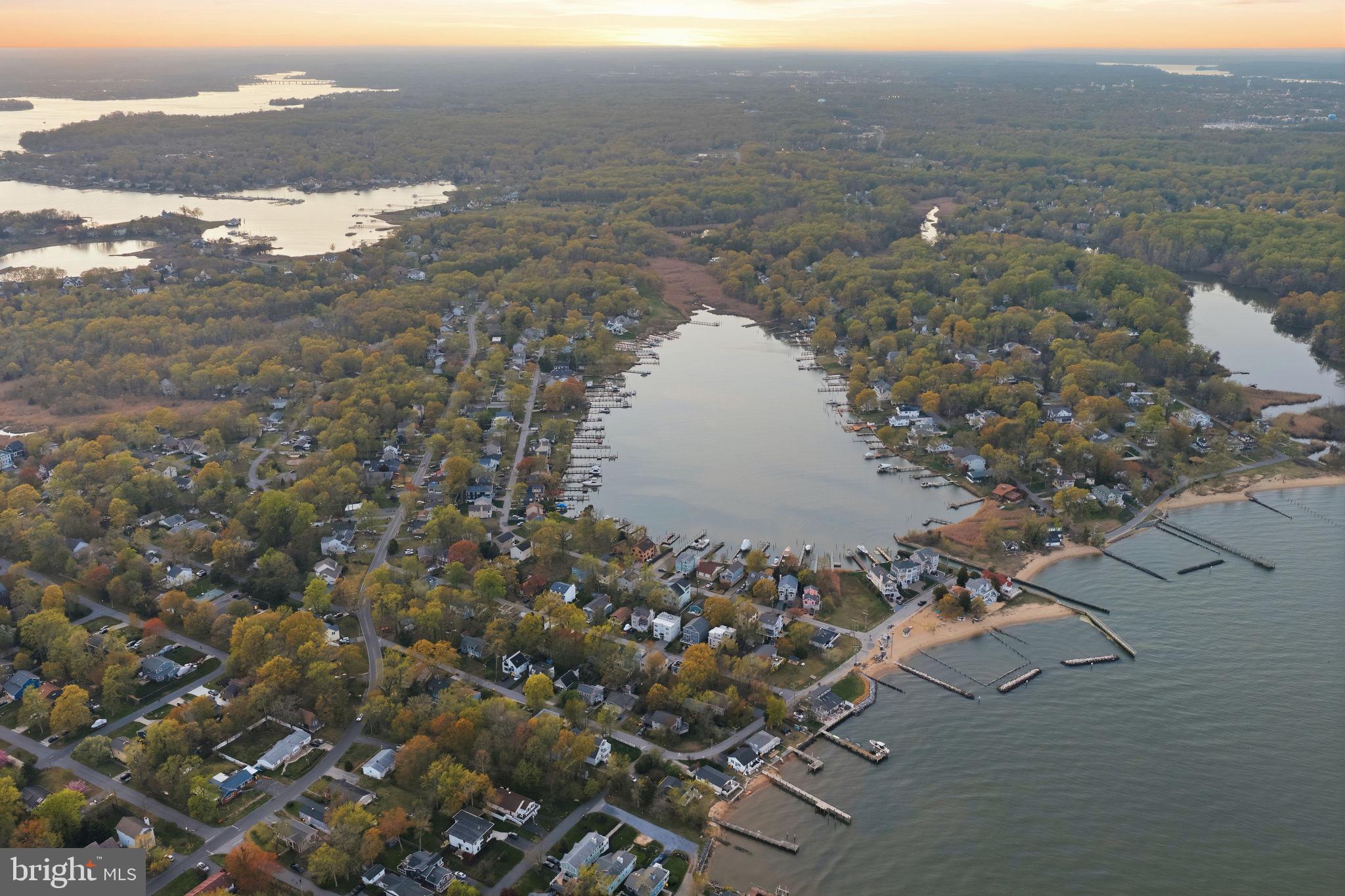 ARUNDEL ON THE BAY - Residential