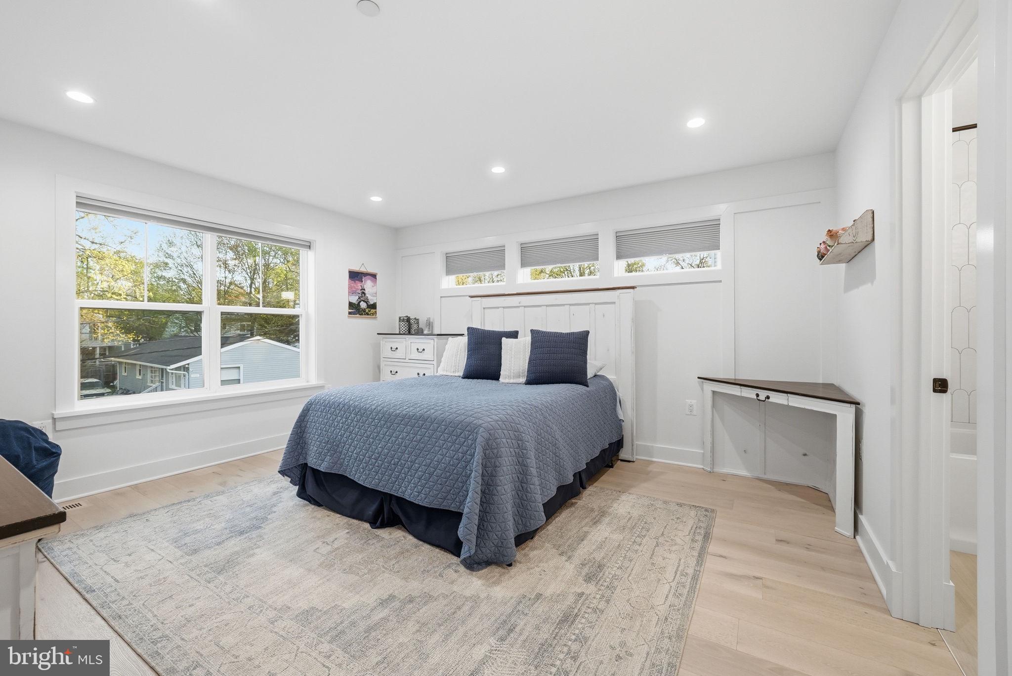 ARUNDEL ON THE BAY - Residential