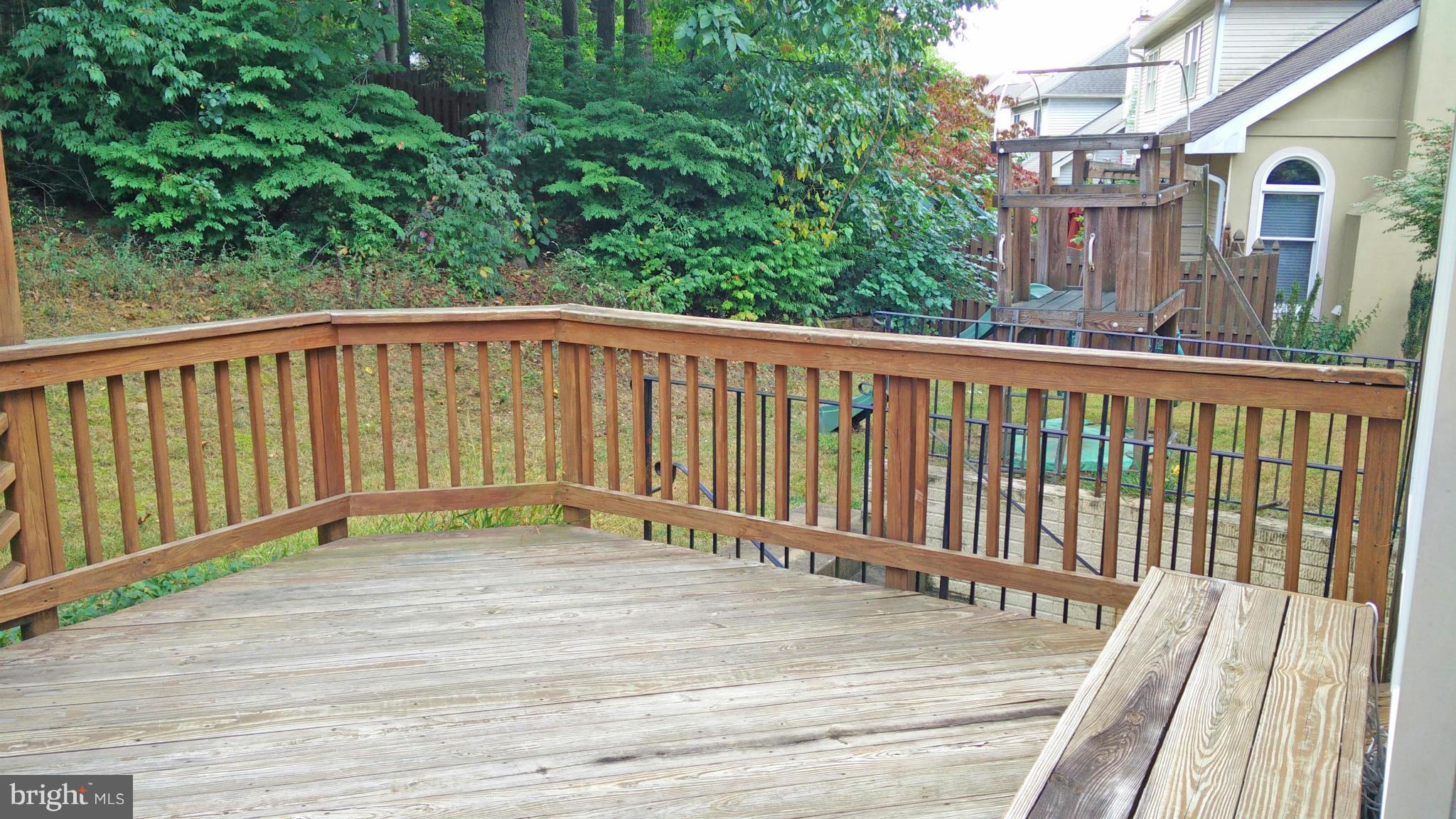 RIDGEGATE WOODS - Residential Lease