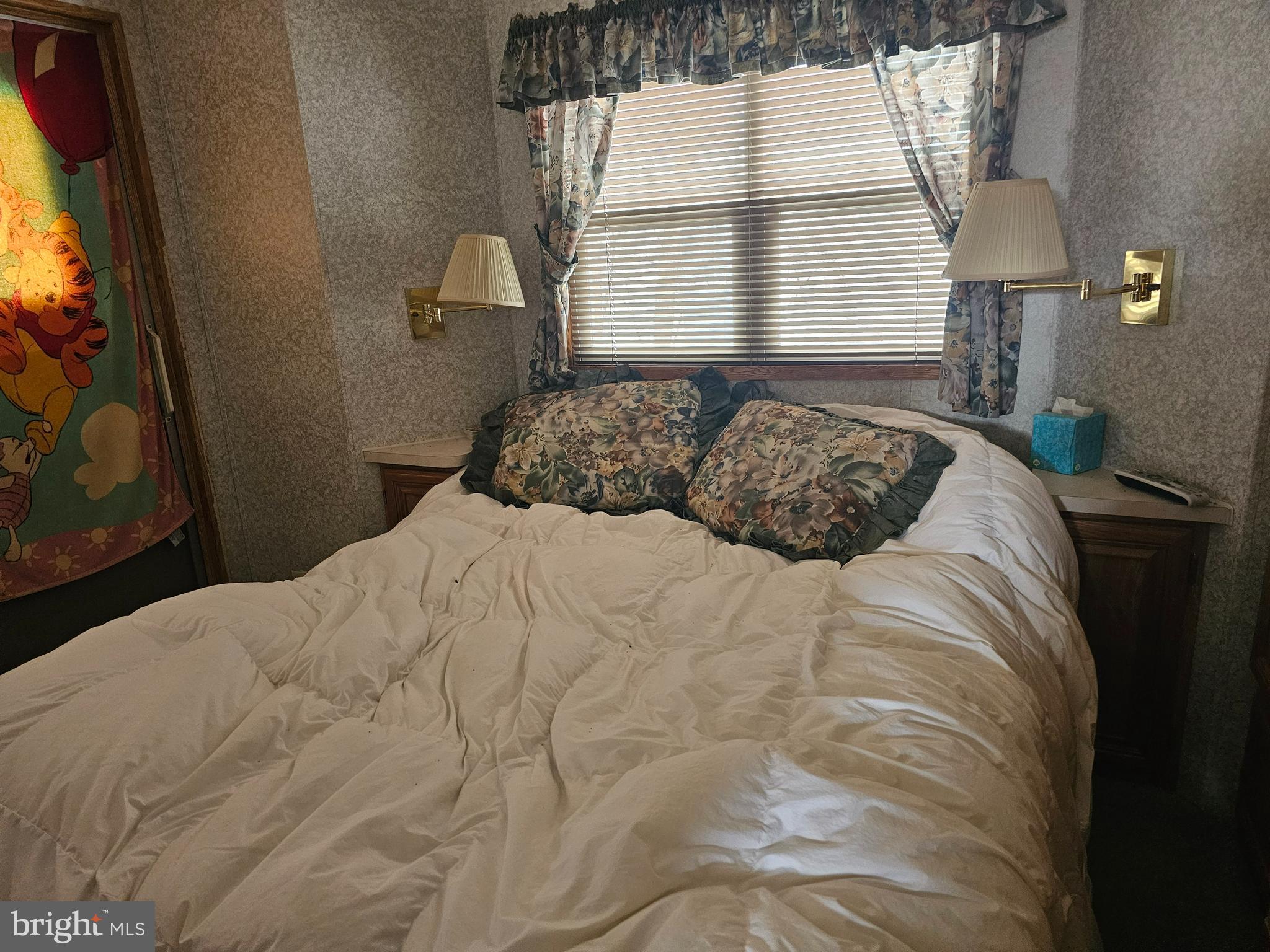 243 NAHMA LANE GLEN 9