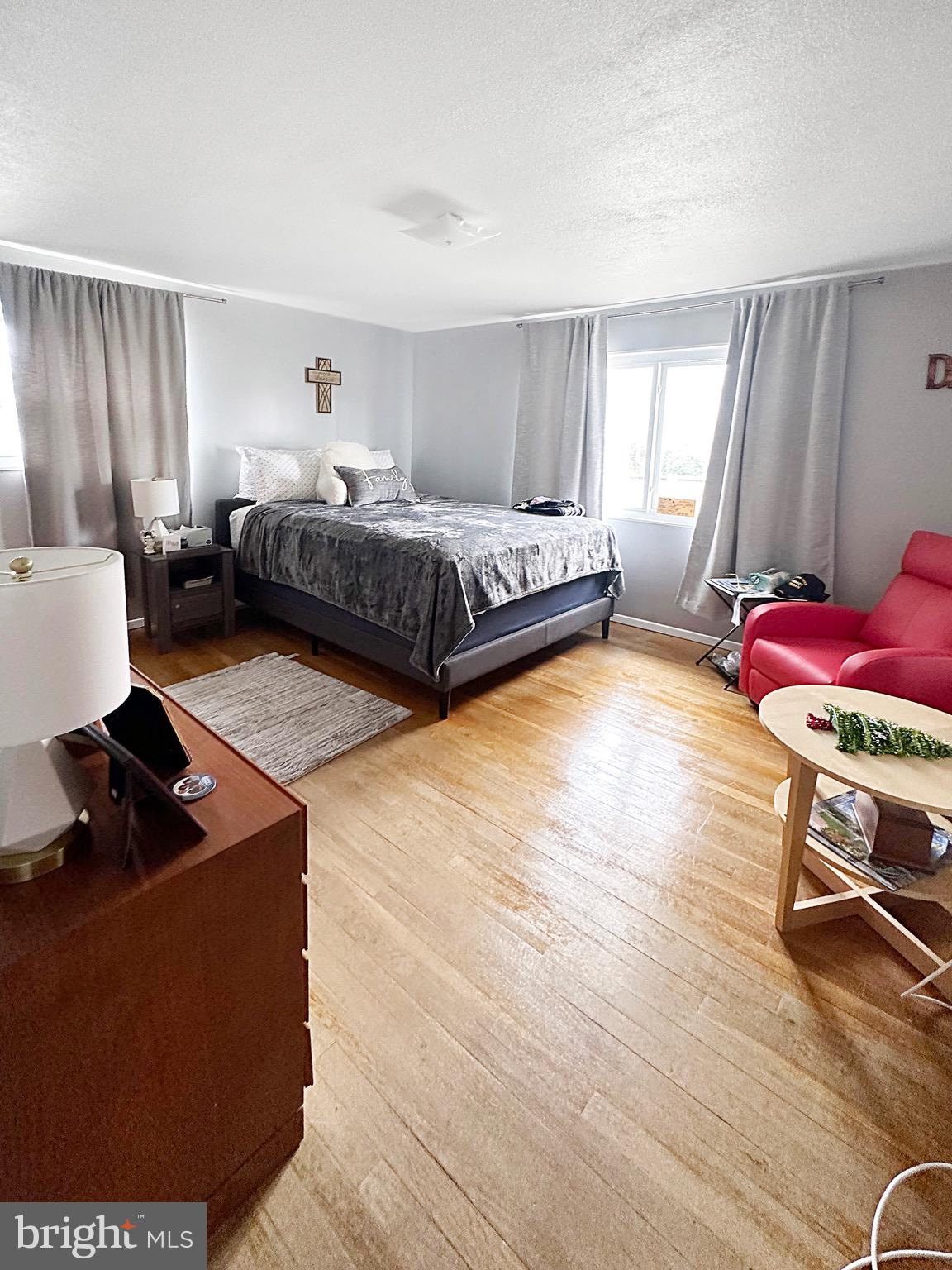 ADELPHI HEIGHTS - Residential