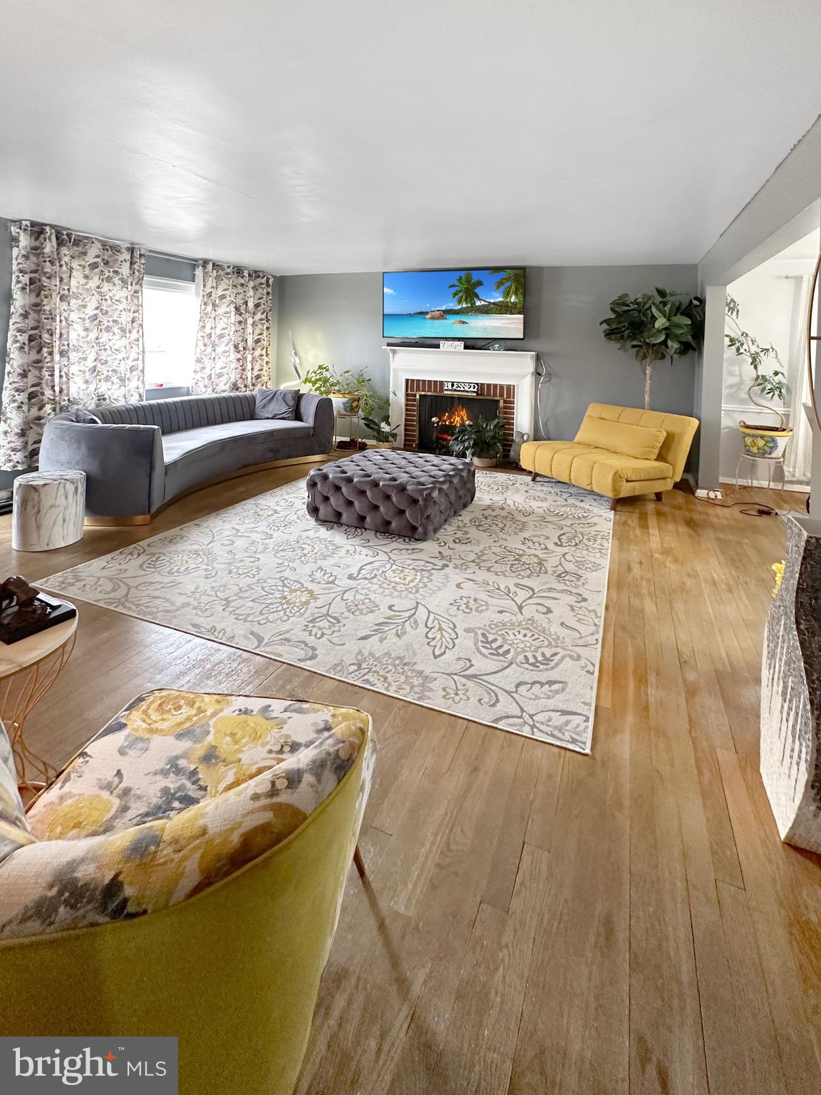 ADELPHI HEIGHTS - Residential