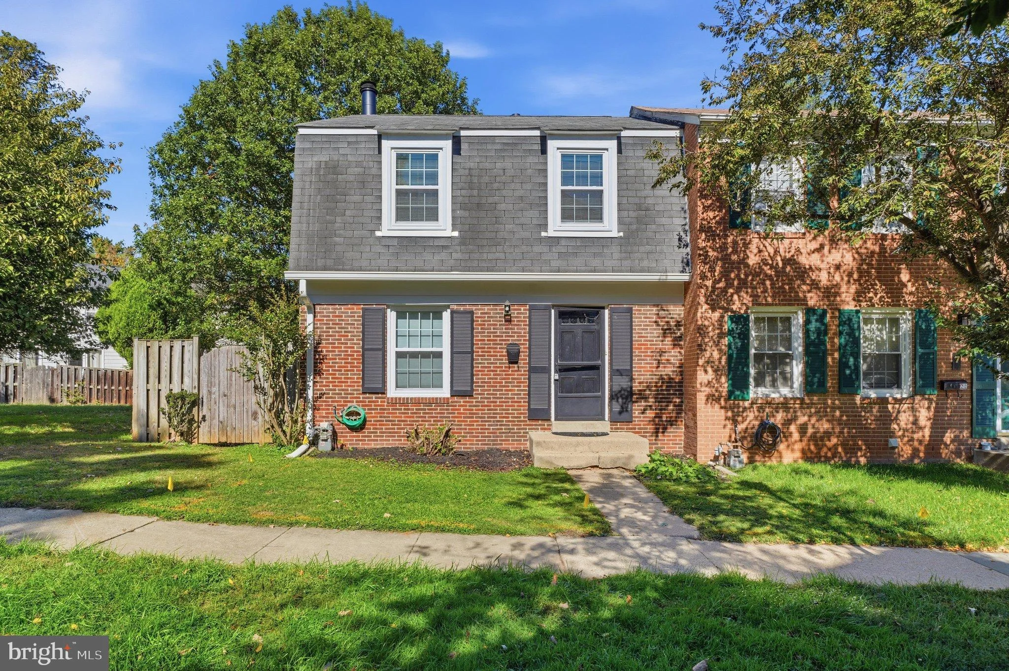 6 Kirkfield Court