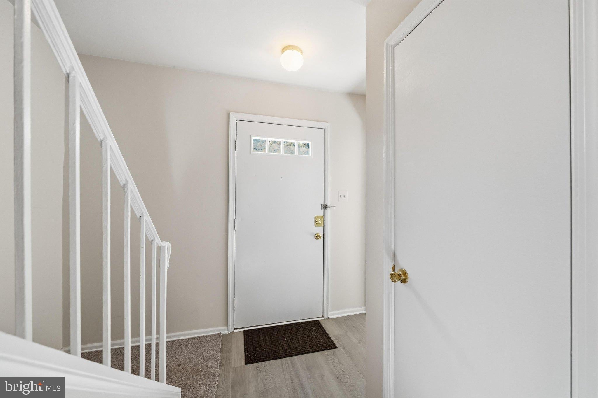 6 KIRKFIELD COURT