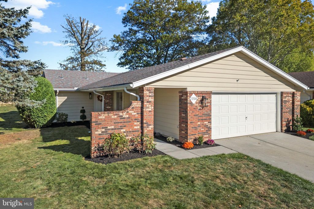 Photo of 235 - A Vernon Road, MONROE TOWNSHIP, NJ 08831 (MLS # NJMX2010648)