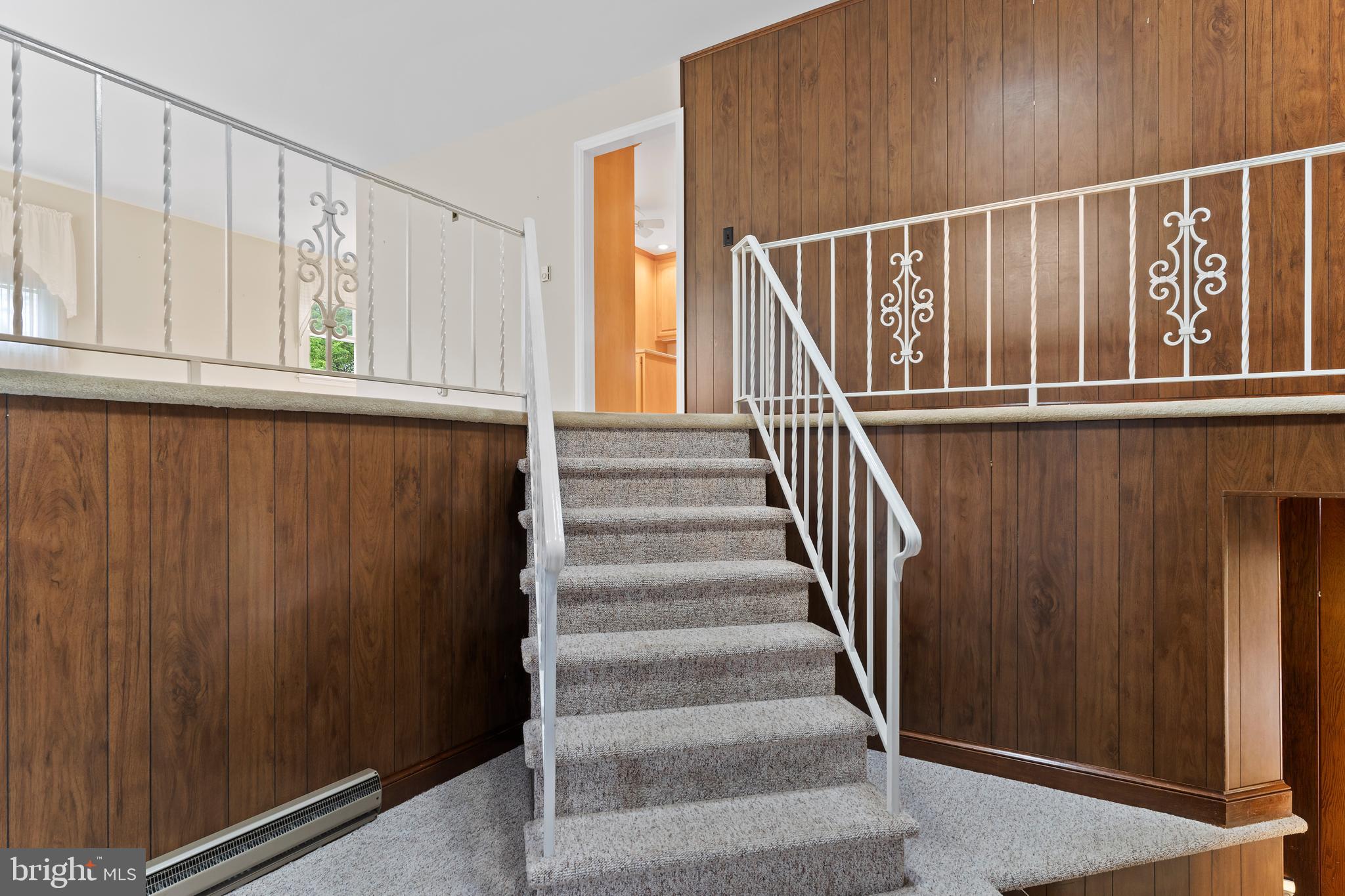 855 ALEXANDER SPRING ROAD