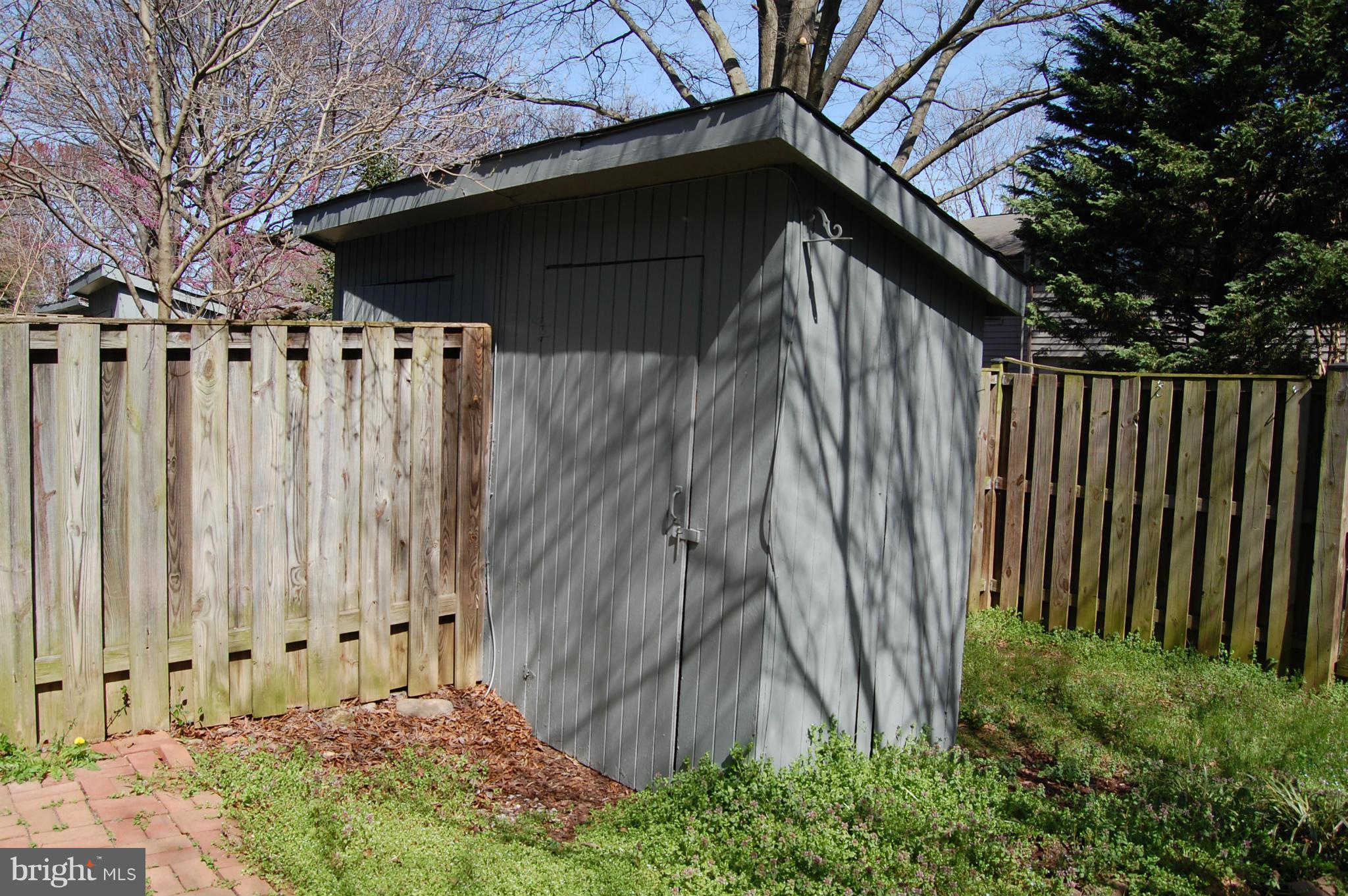 CEDAR RIDGE - Residential Lease