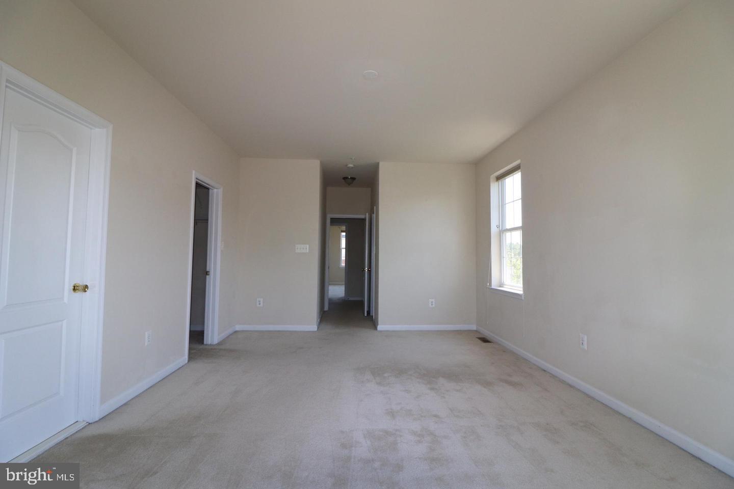 EAST MARKET AT FAIR LAKE - Residential Lease