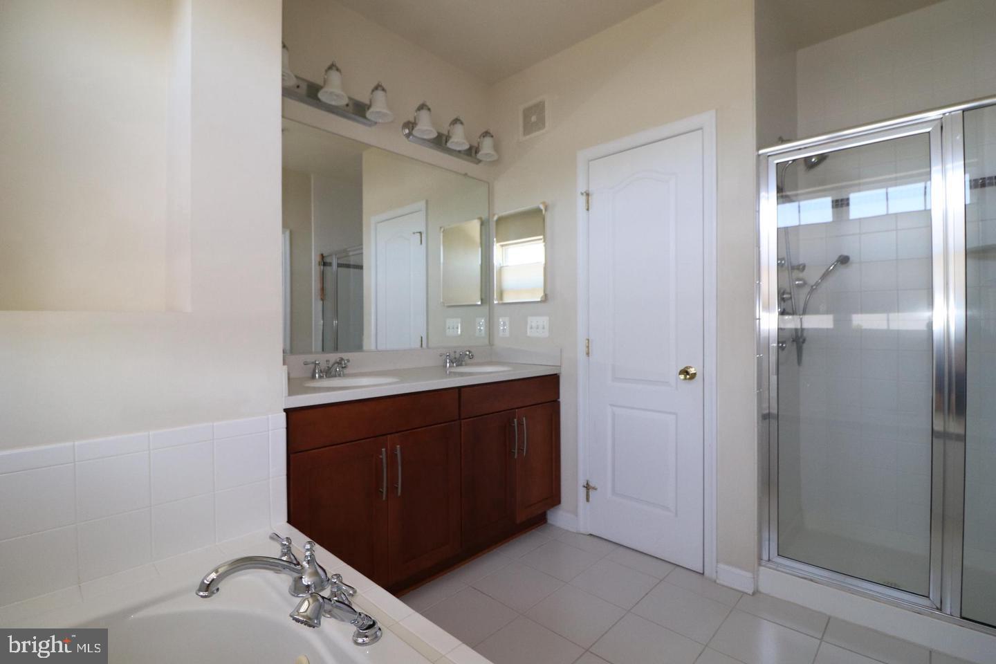 EAST MARKET AT FAIR LAKE - Residential Lease