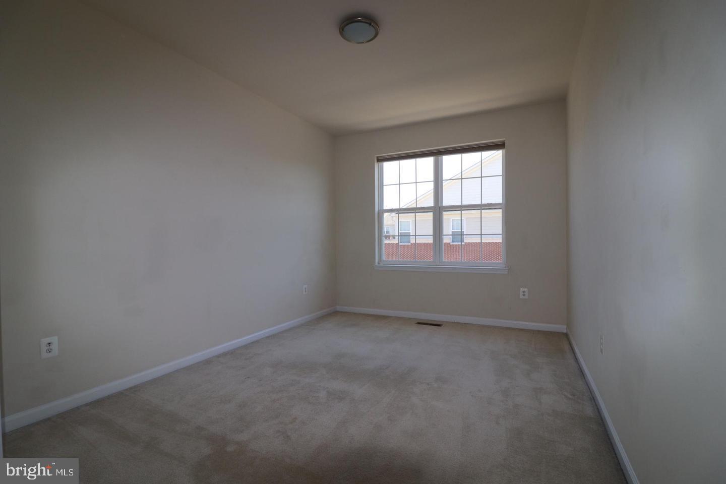 EAST MARKET AT FAIR LAKE - Residential Lease