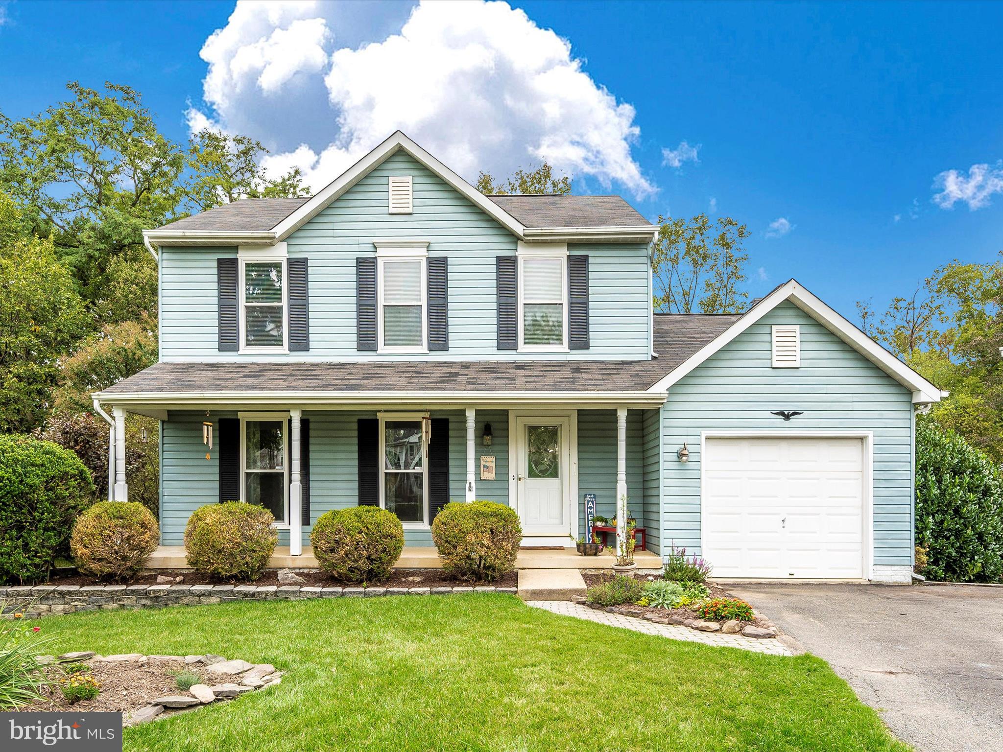 ROBIN MEADOWS - Residential