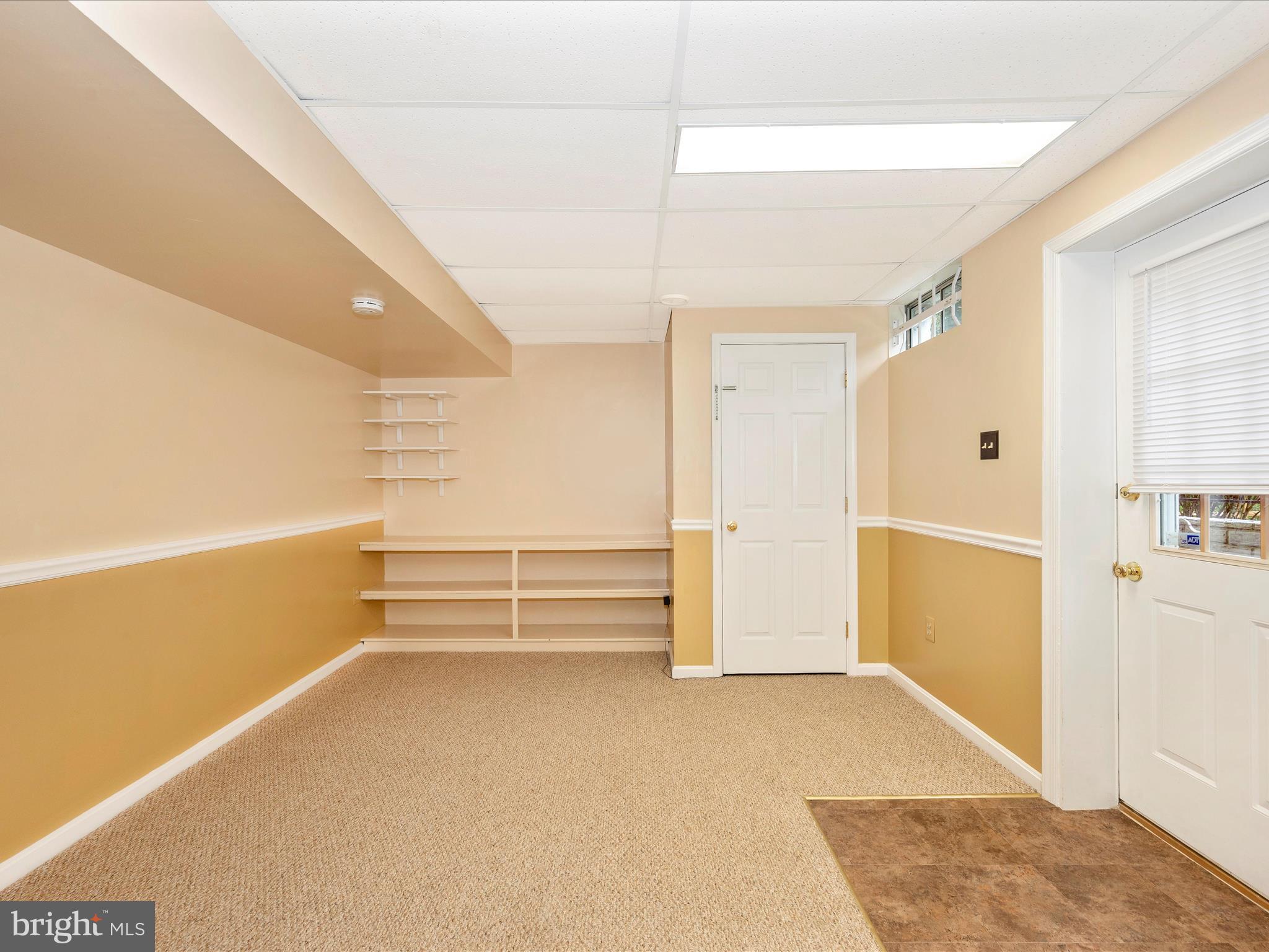 ROBIN MEADOWS - Residential