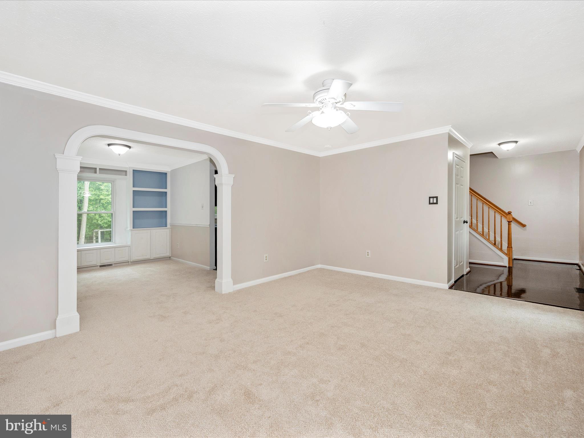 ROBIN MEADOWS - Residential