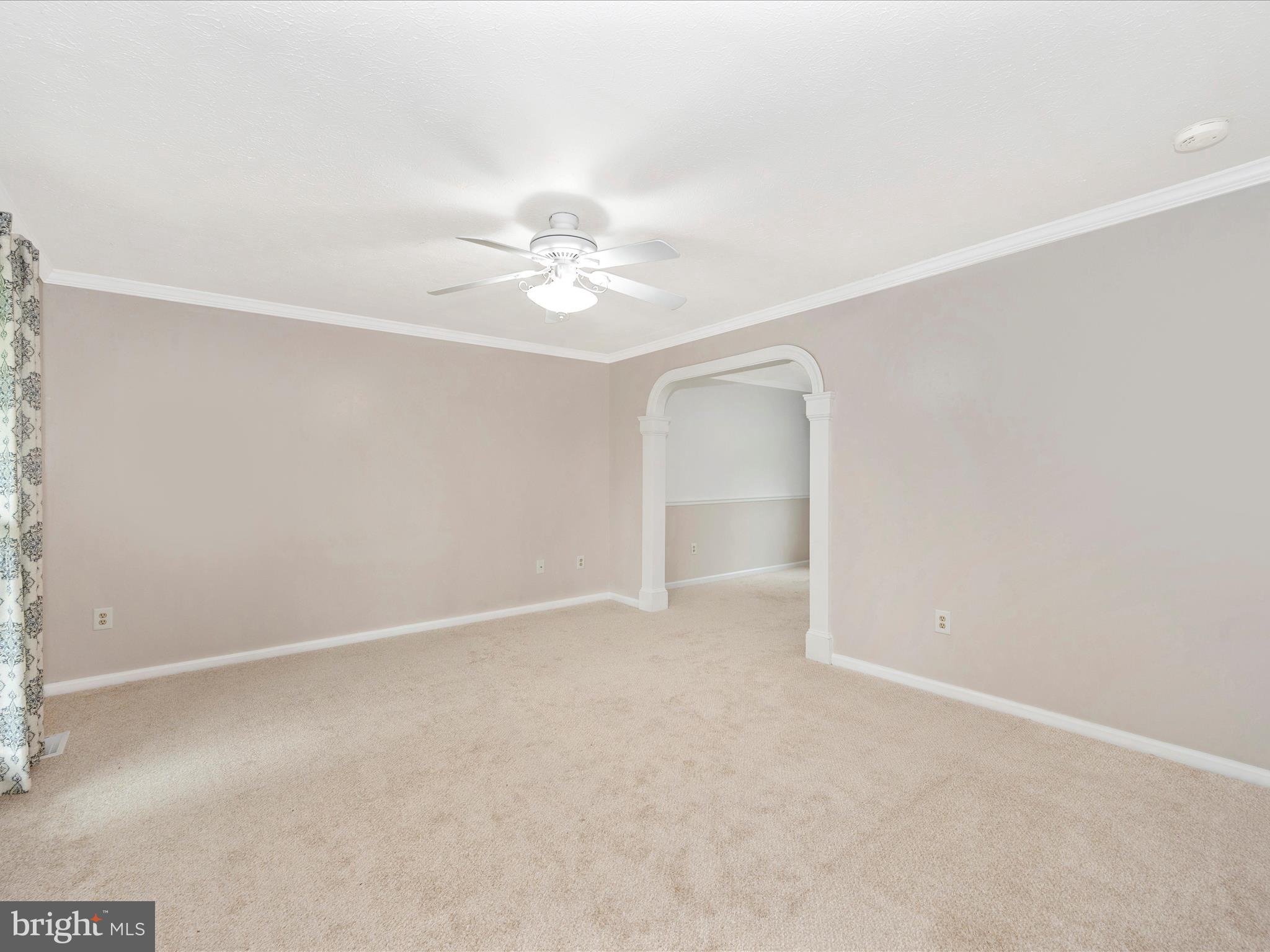 ROBIN MEADOWS - Residential