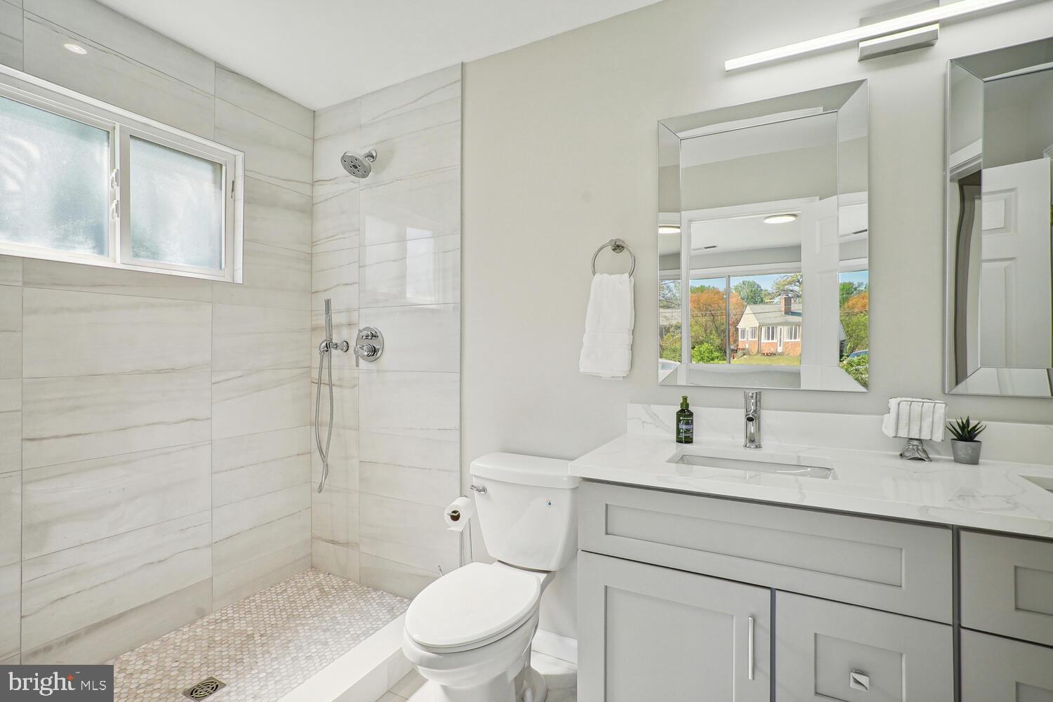 GREENWAY HILLS - Residential