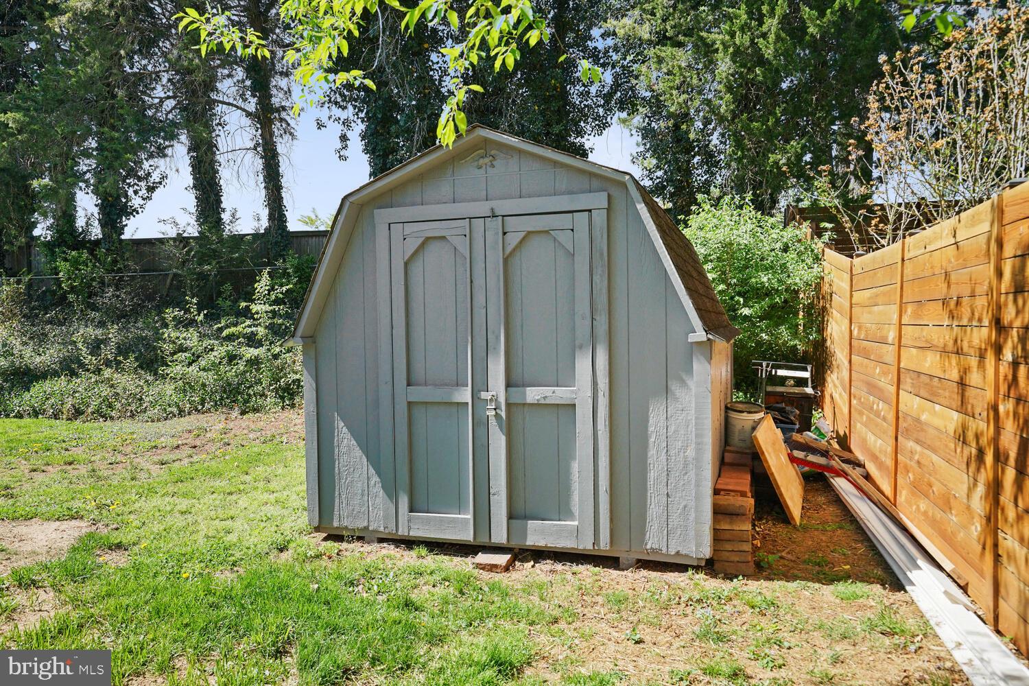 GREENWAY HILLS - Residential