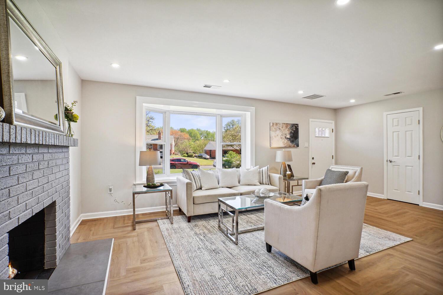 GREENWAY HILLS - Residential