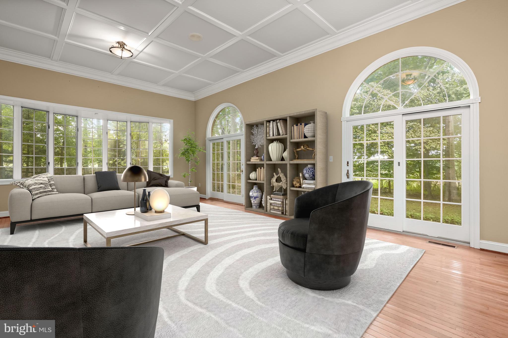 TWELVE HILLS - Residential