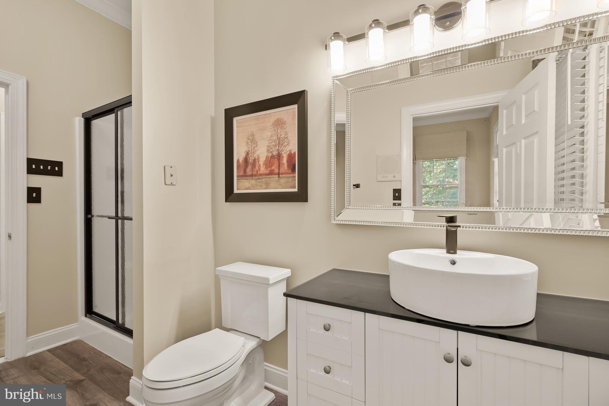 TWELVE HILLS - Residential