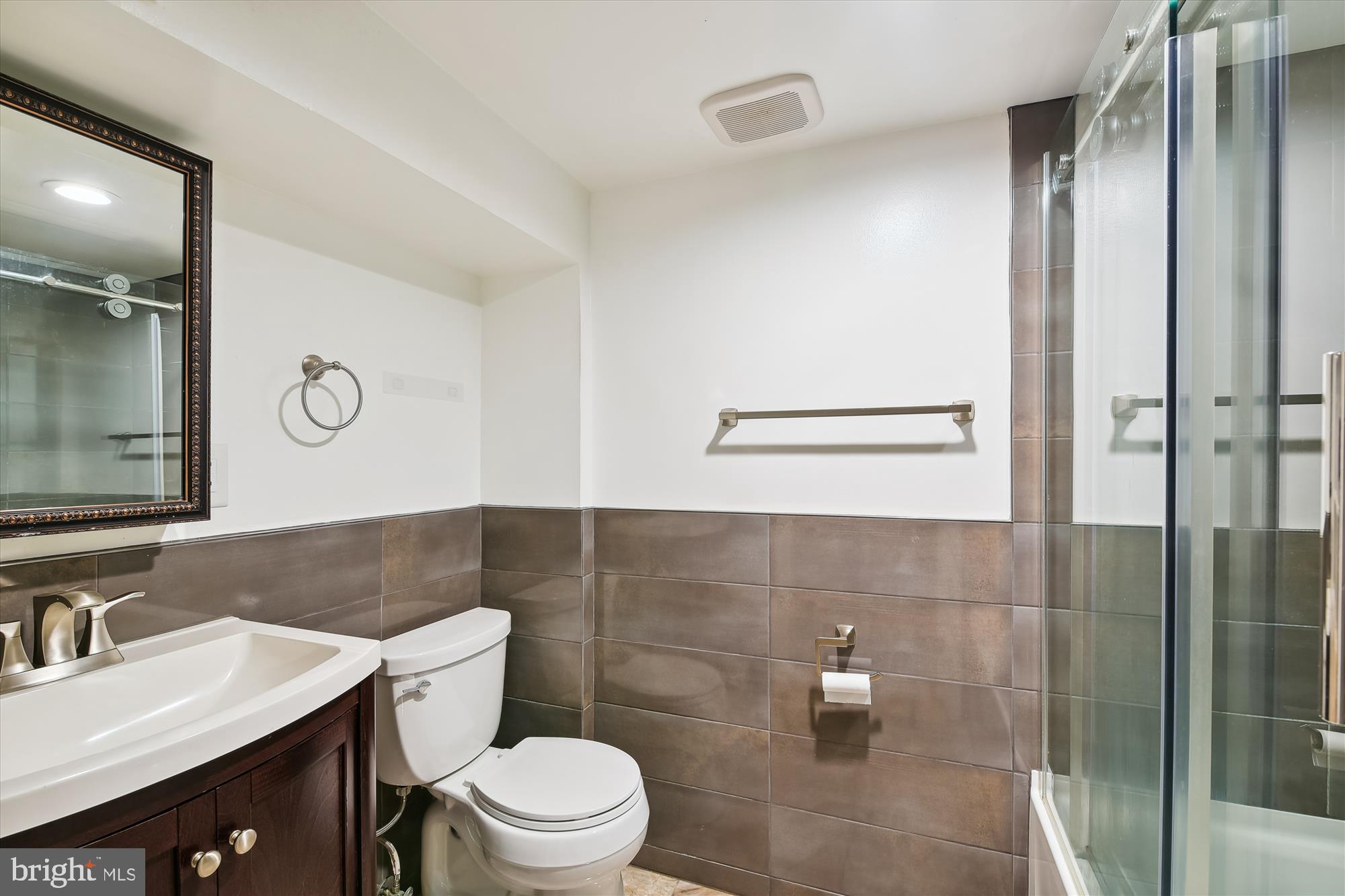 KNETTISHALL - Residential