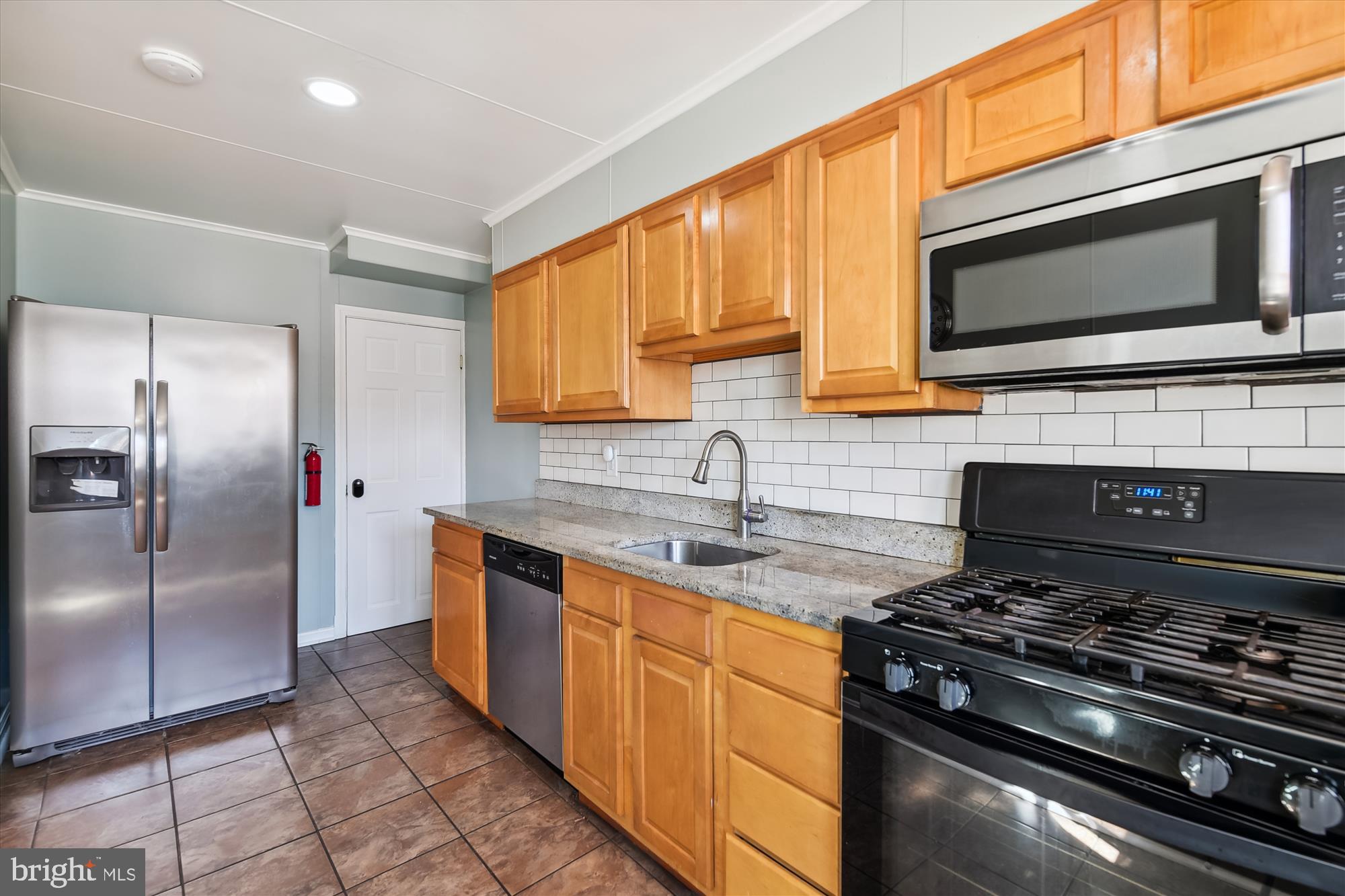 KNETTISHALL - Residential