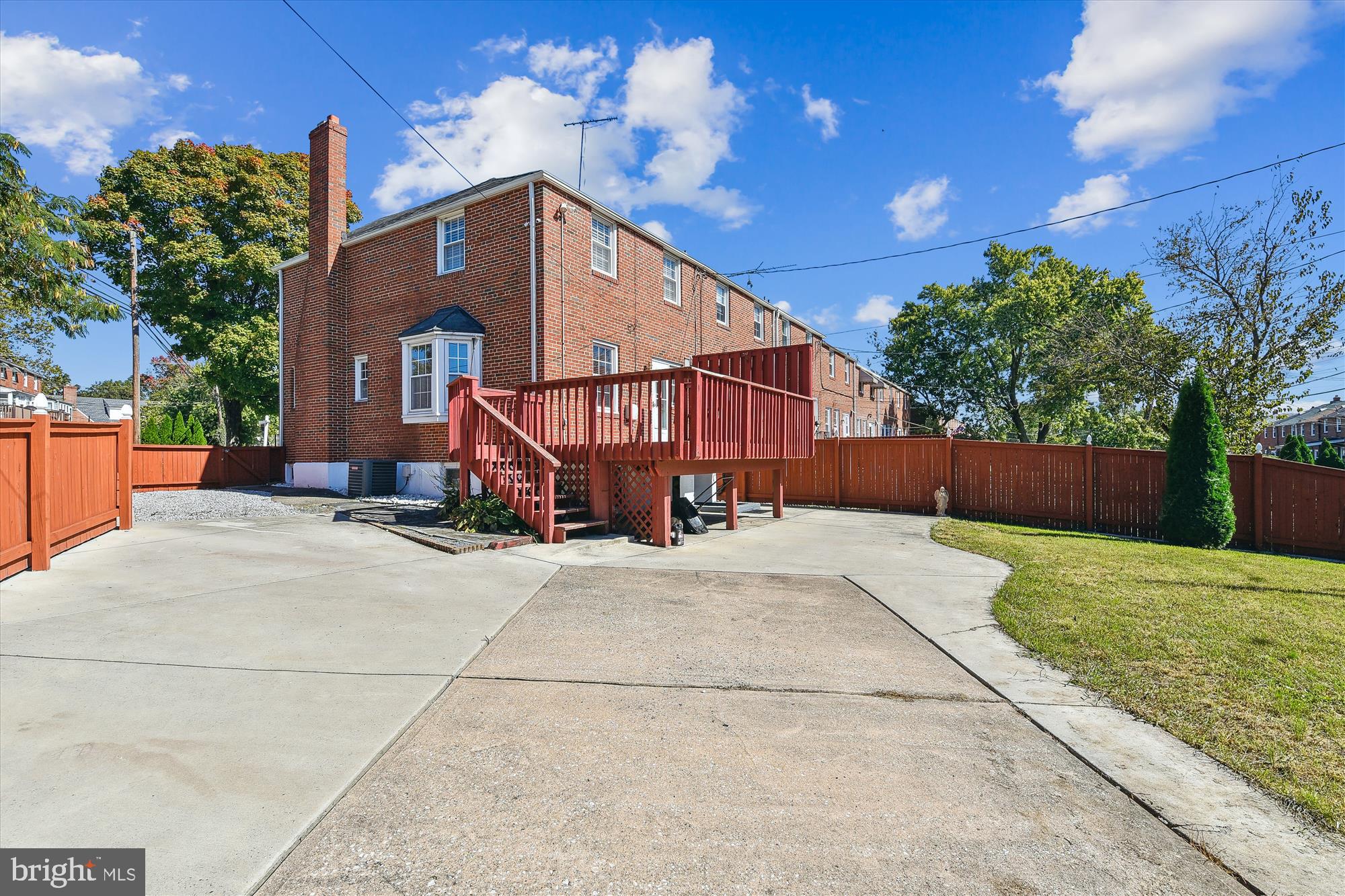 KNETTISHALL - Residential