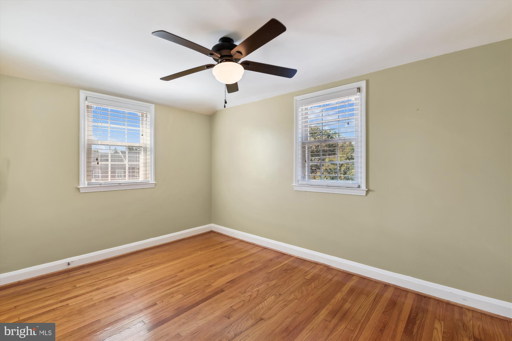 KNETTISHALL - Residential