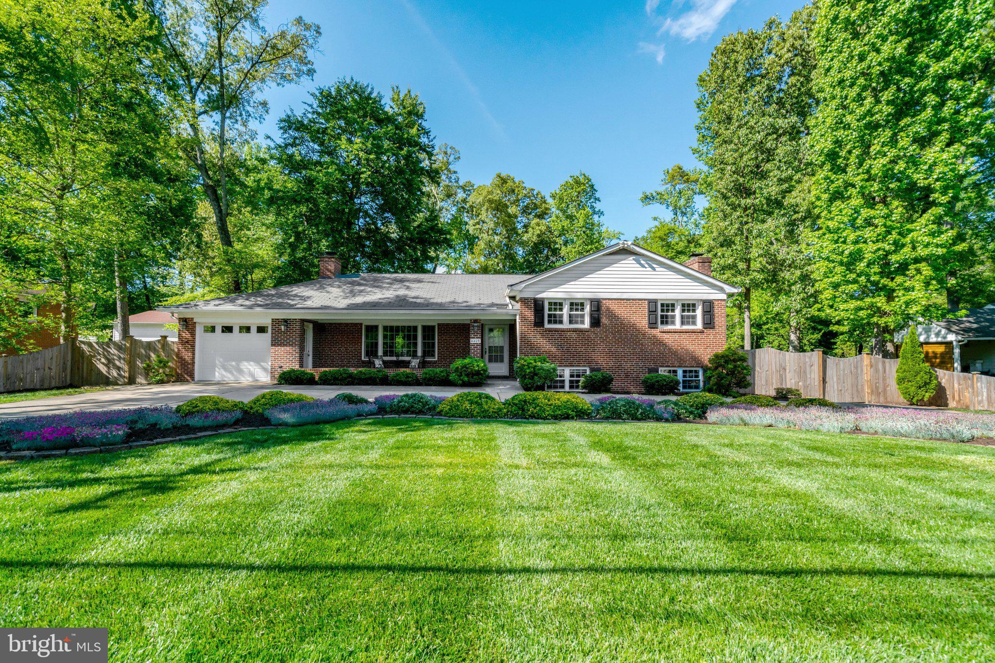 4409 FERRY LANDING ROAD